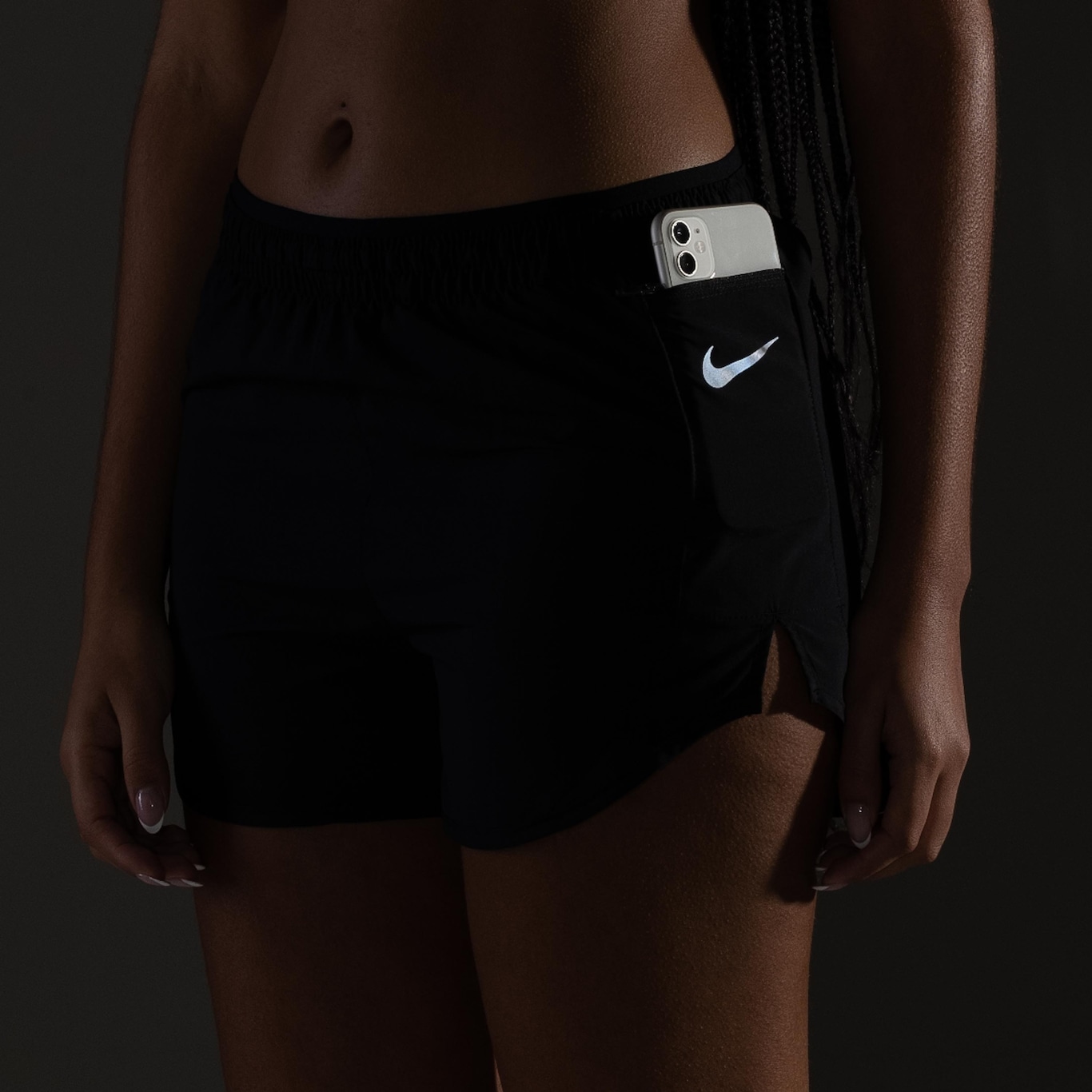 Short Nike Feminino Tempo Luxe 3IN - Foto 5