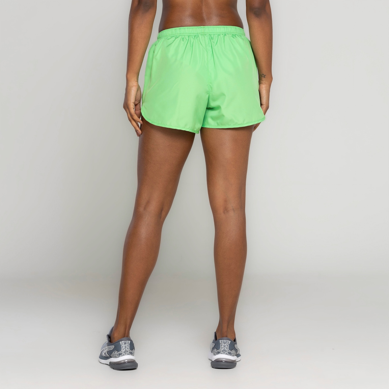 Short Feminino ASICS Sakai Runner Básico - Foto 4