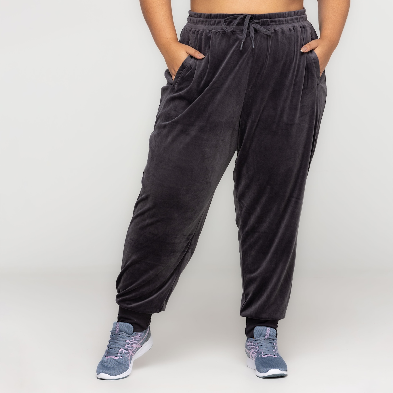 Calça Jogger Feminina Oxer Plush - Foto 4