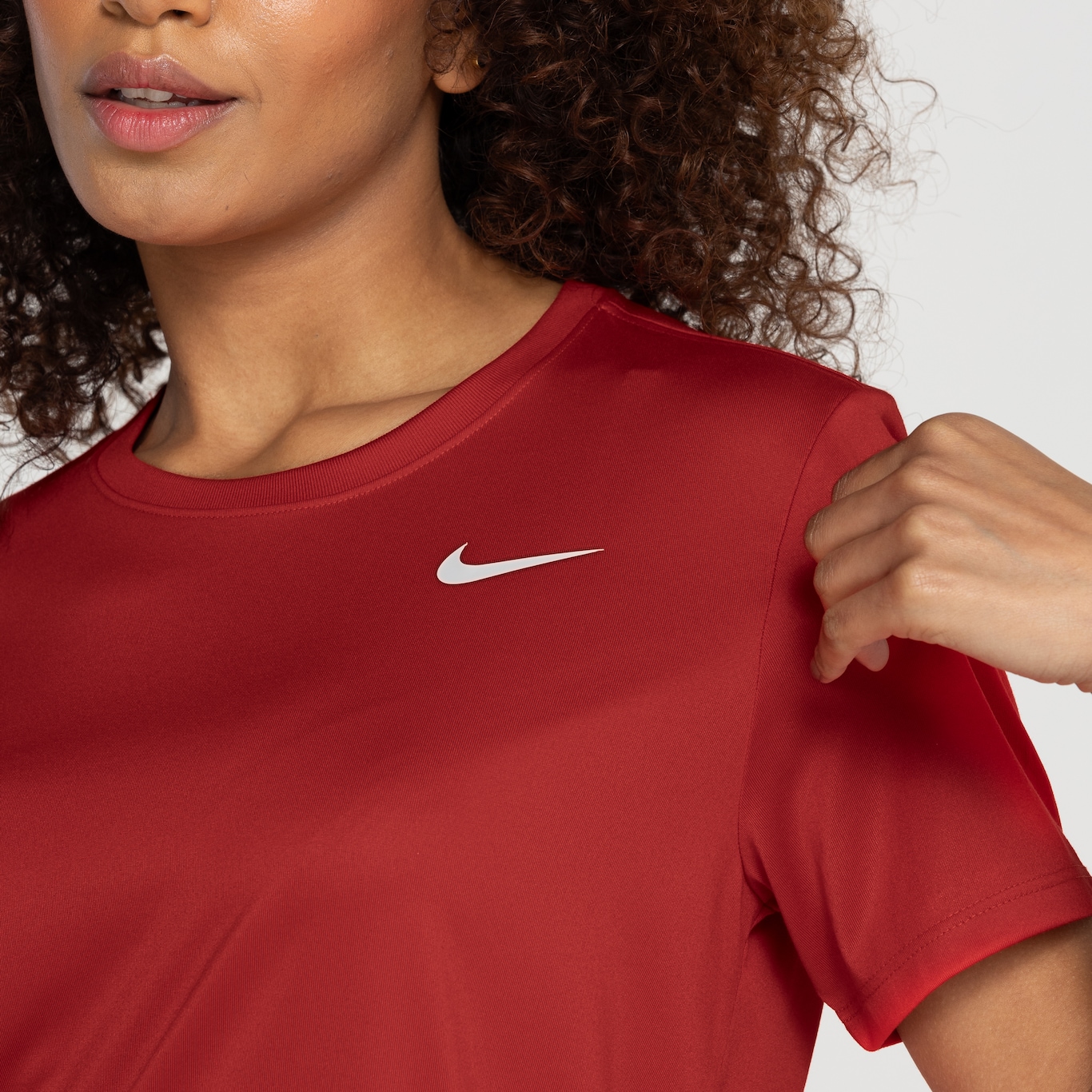 Camiseta Feminina Nike Manga Curta Tee Rlgd Lb - Foto 6