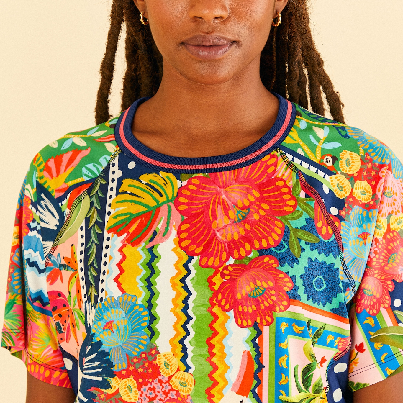 Camiseta Feminina Farm Raglan Divertidamente | Centauro
