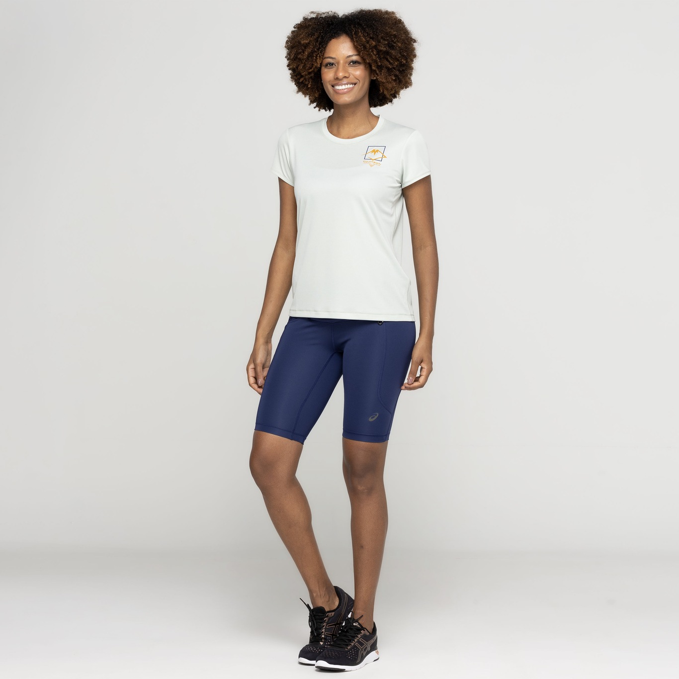 Camiseta Feminina ASICS Manga Curta SS TOP - Foto 4