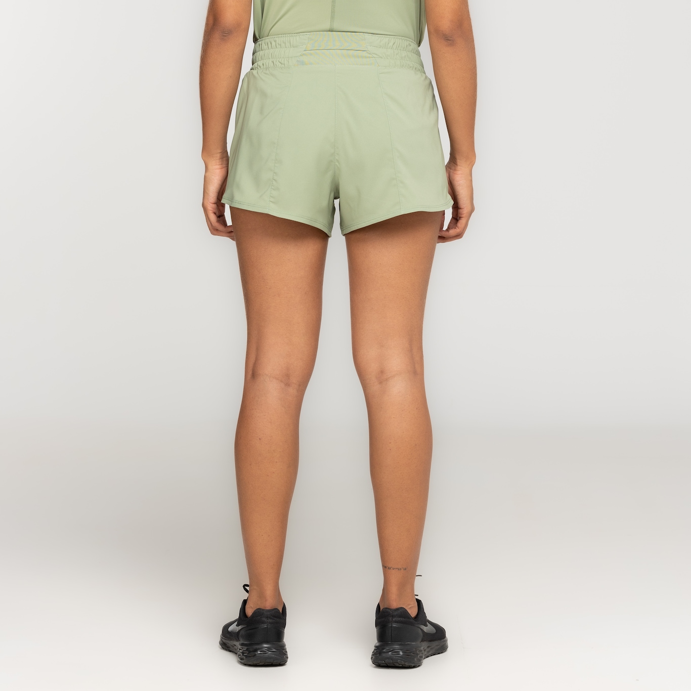 Short Feminino Nike Swoosh Veneer Vers - Foto 3