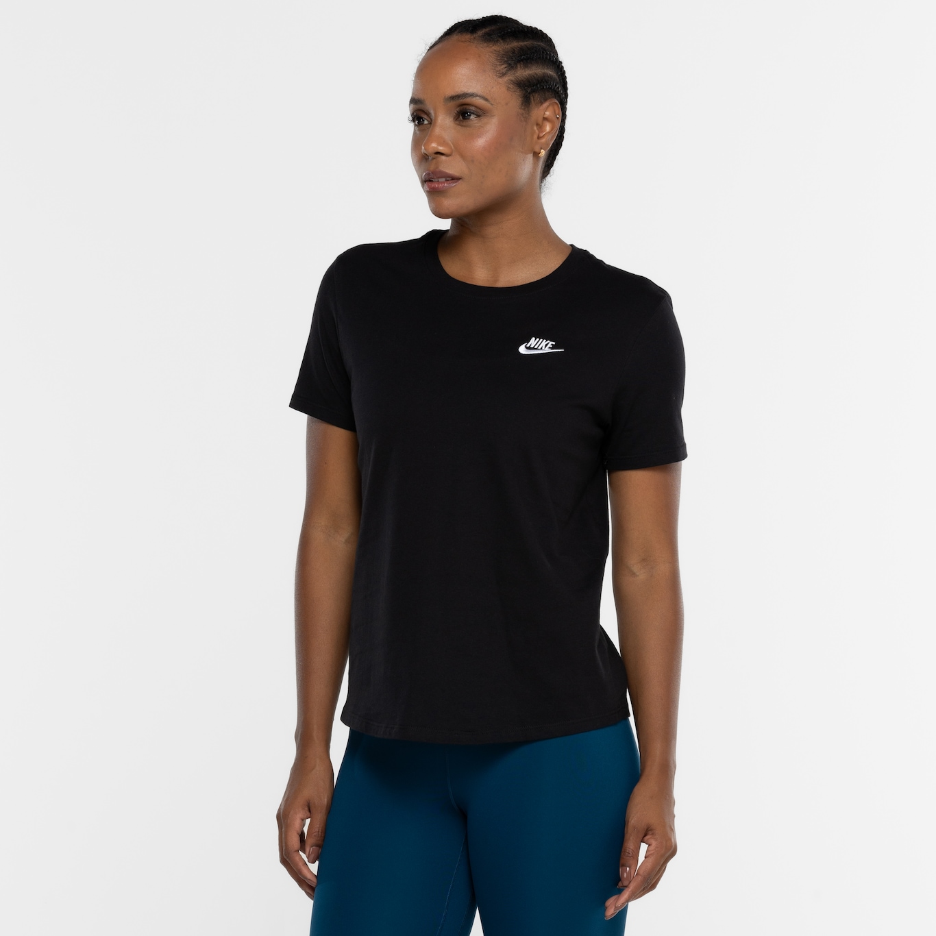 Camiseta Feminina Nike Manga Curta Sportswear Club - Foto 5