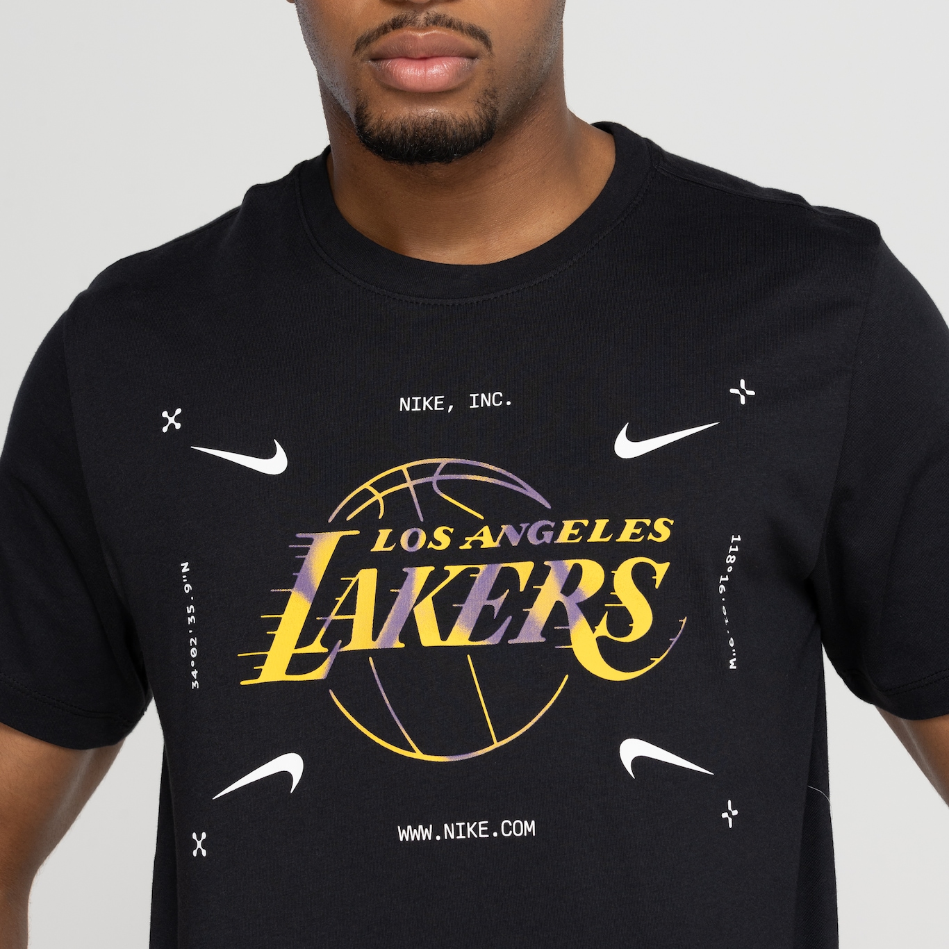 Camiseta Los Angeles Lakers Nike NBA Masculina Manga Curta Es Atc Lgo - Foto 6