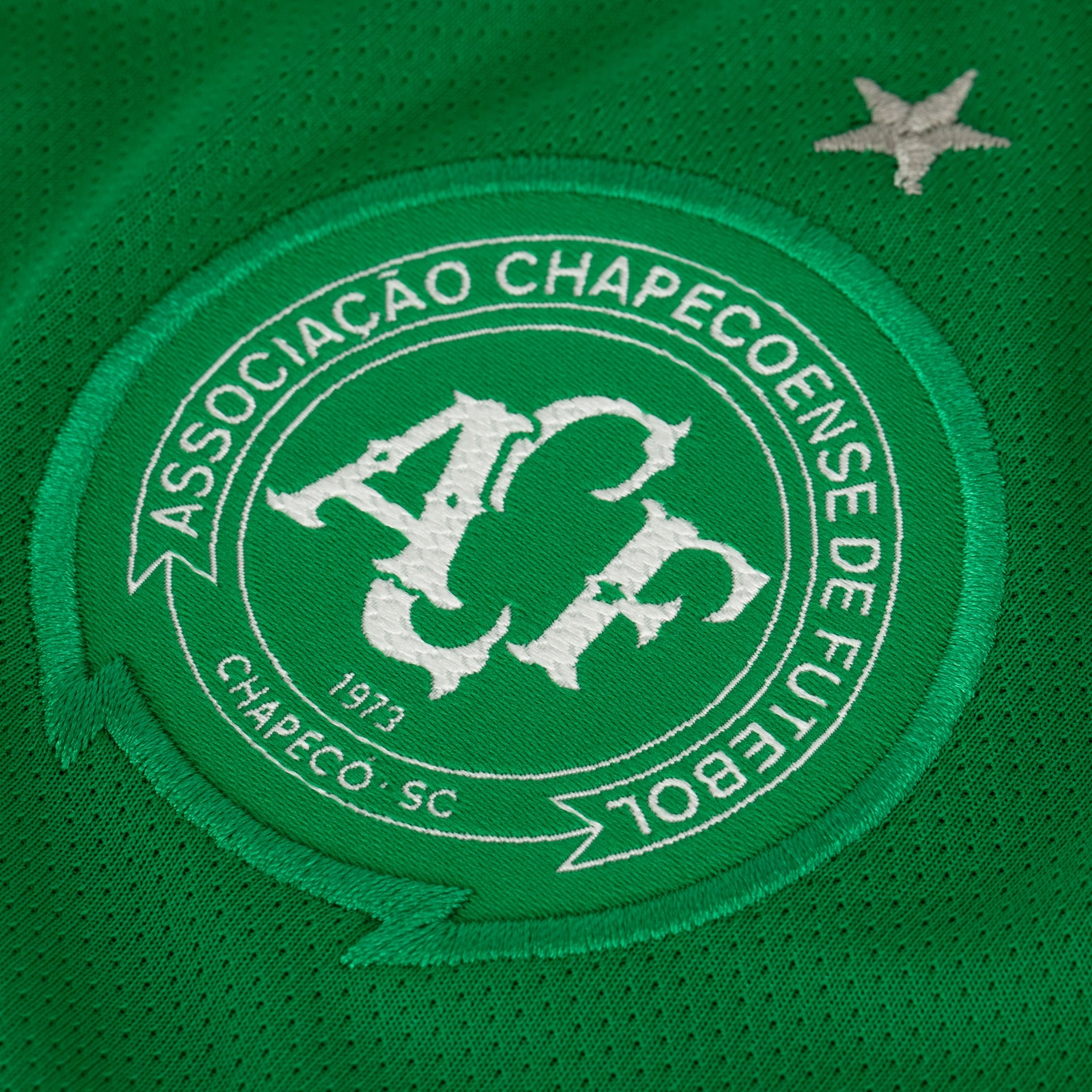 Camisa da Chapecoense I 23 Umbro - Infantil - Foto 5