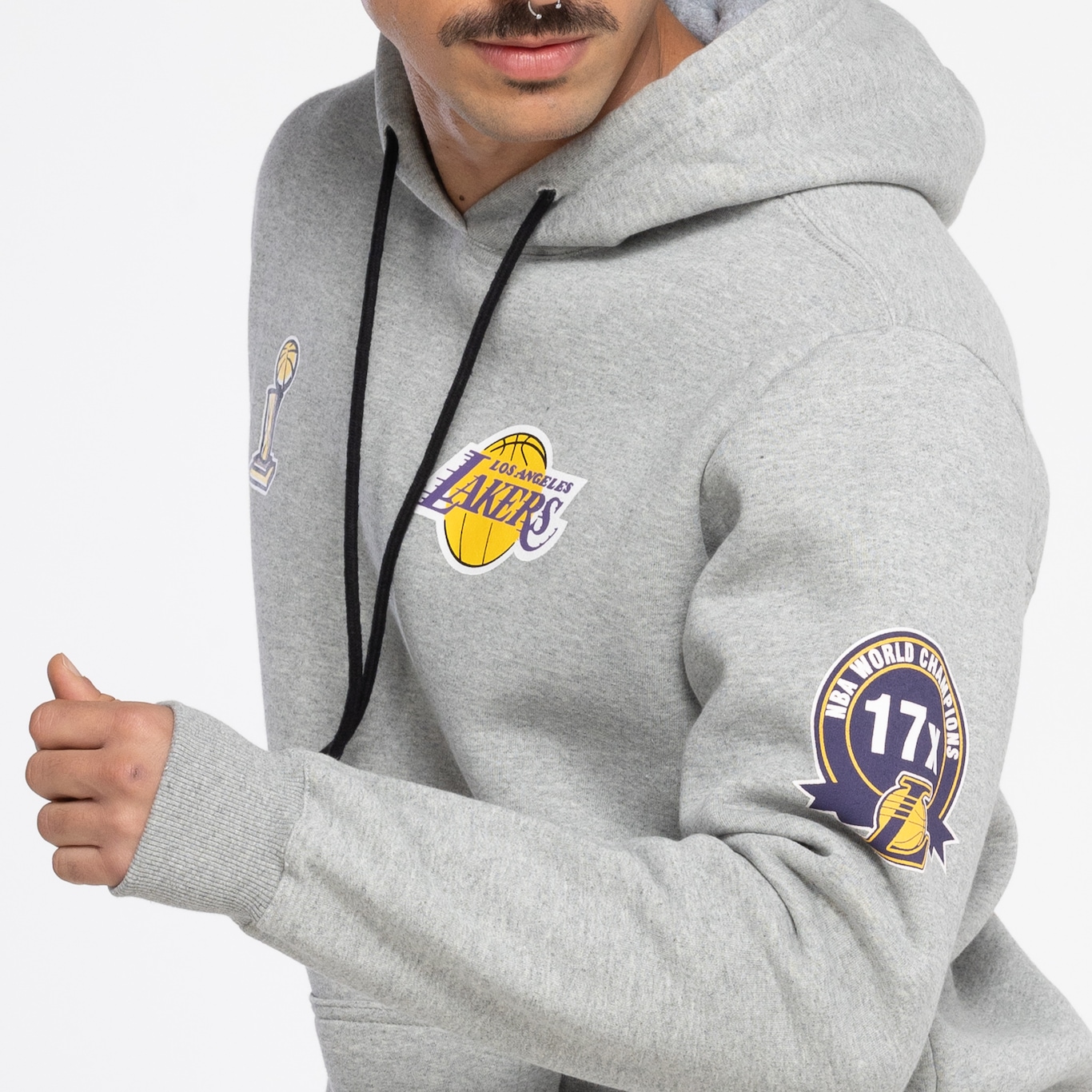 Blusão Los Angeles Lakers Mitchell & Ness Masculino com Capuz MT508 - Foto 5