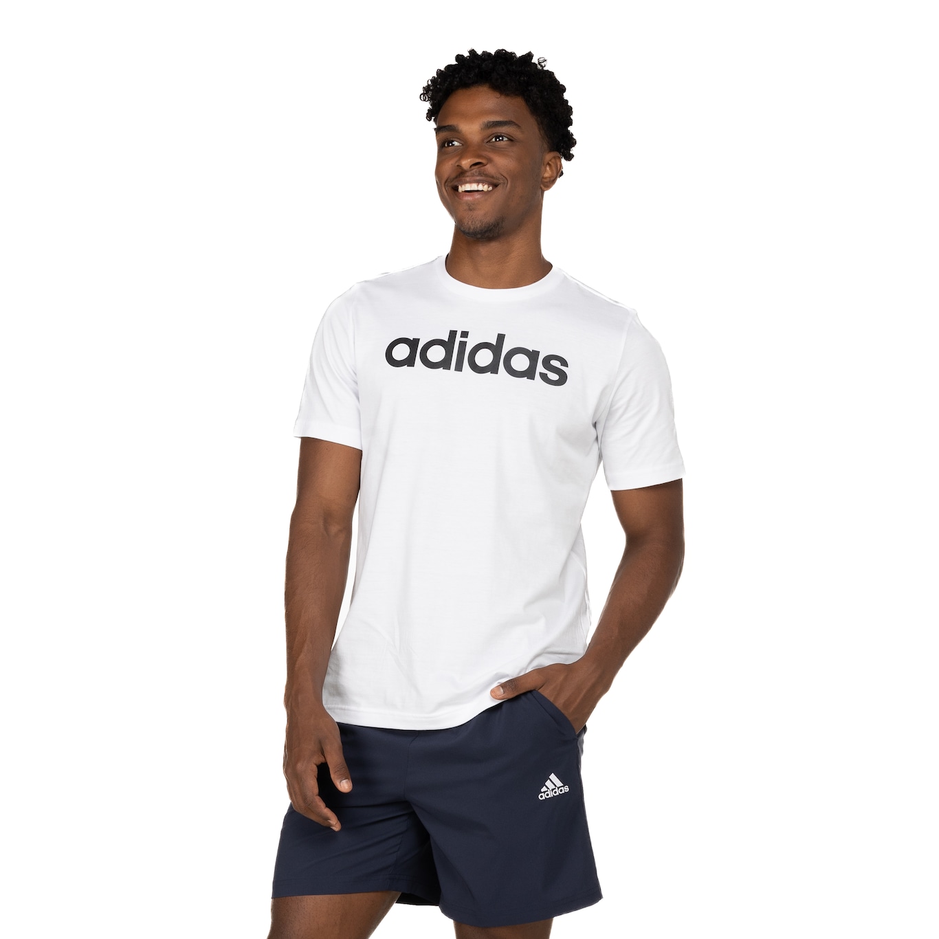 Bermuda Masculina adidas Chelsea Logo Pequeno - Foto 5