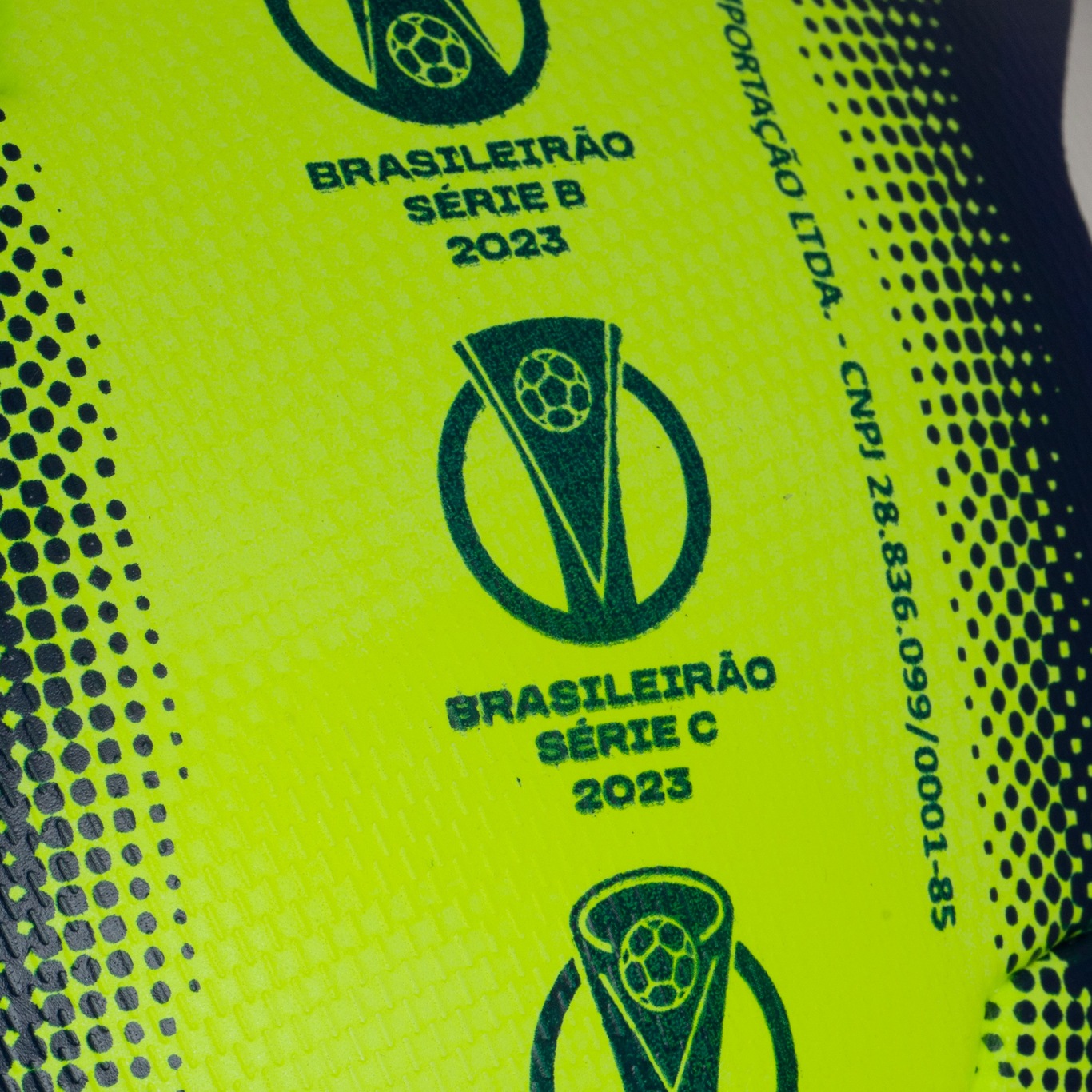 Bola Society Uhlsport Match R1 Réplica Brasileirão Série B C D 2023 - Foto 4