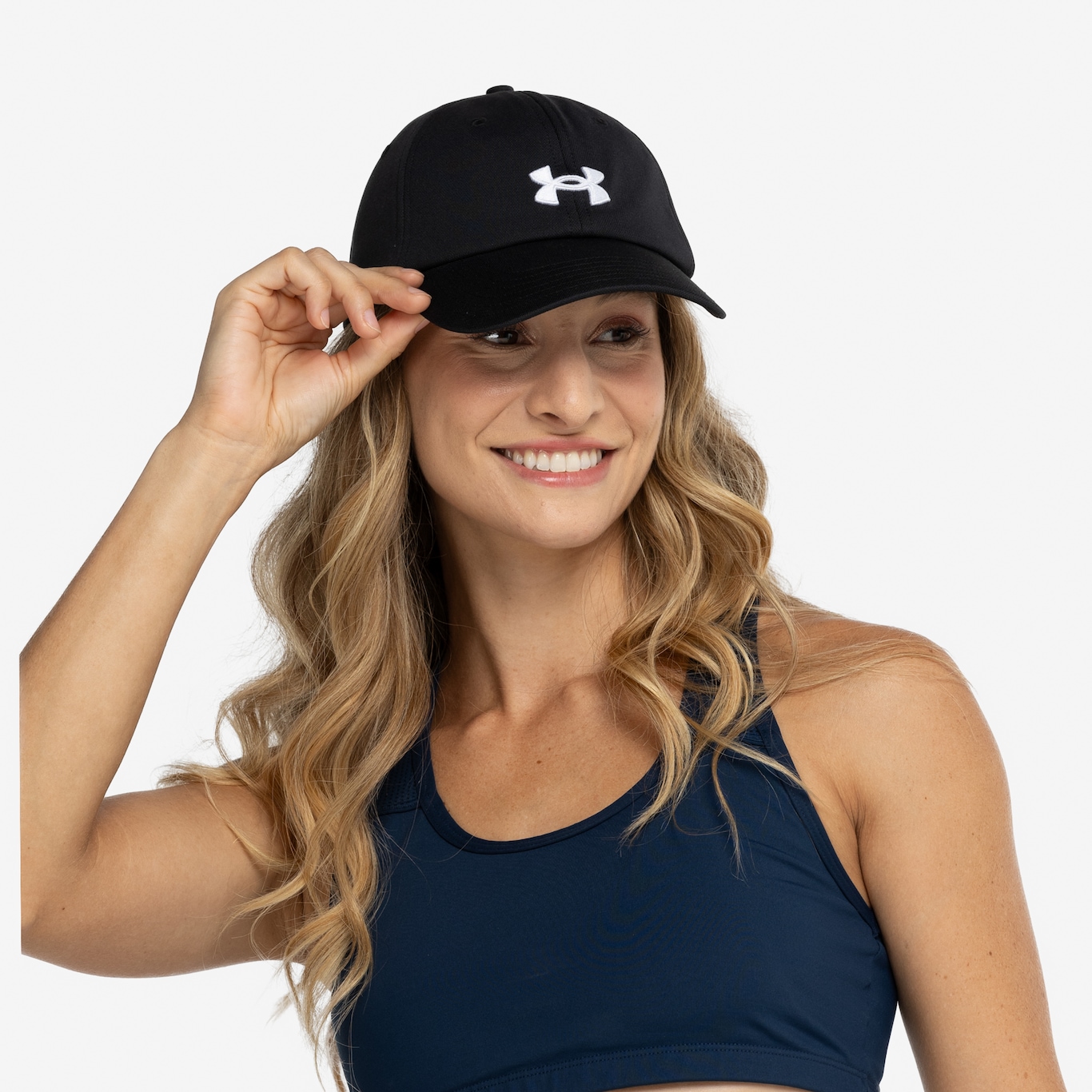 Boné Aba Curva Under Armour Strapback Blitzing Feminino - Foto 2