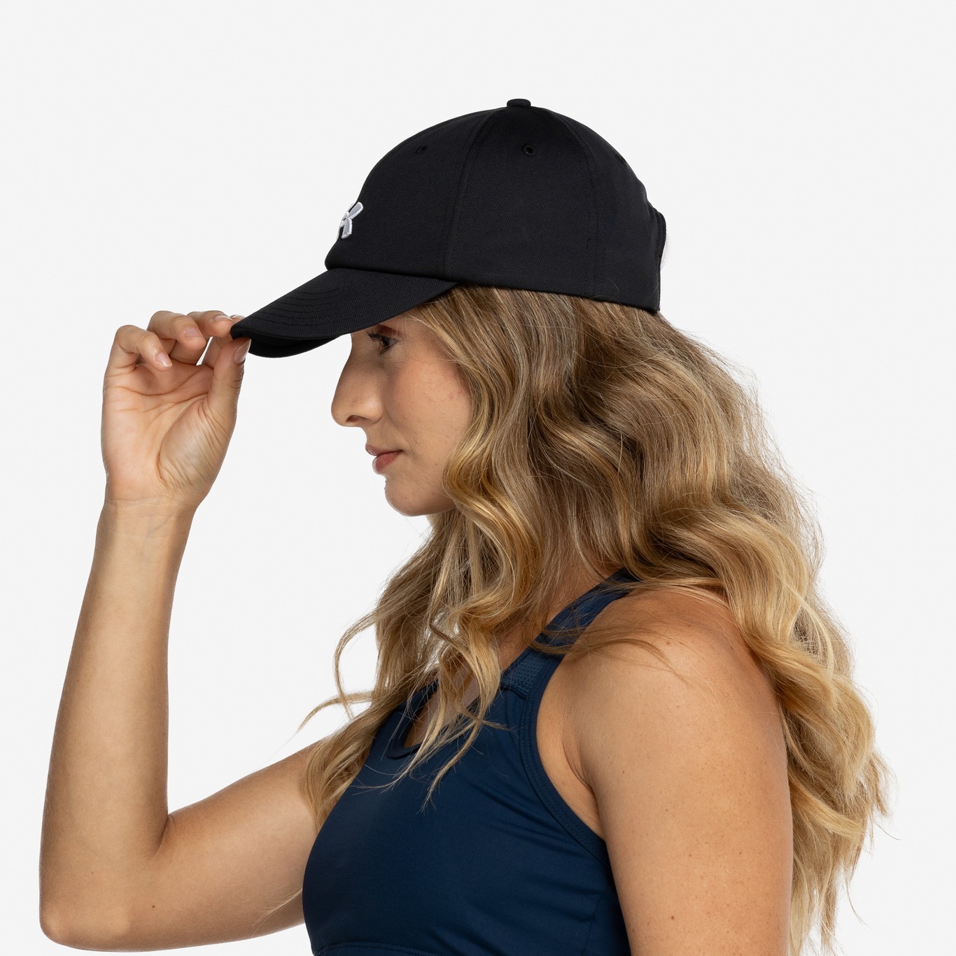 Boné Aba Curva Under Armour Strapback Blitzing Feminino - Foto 5