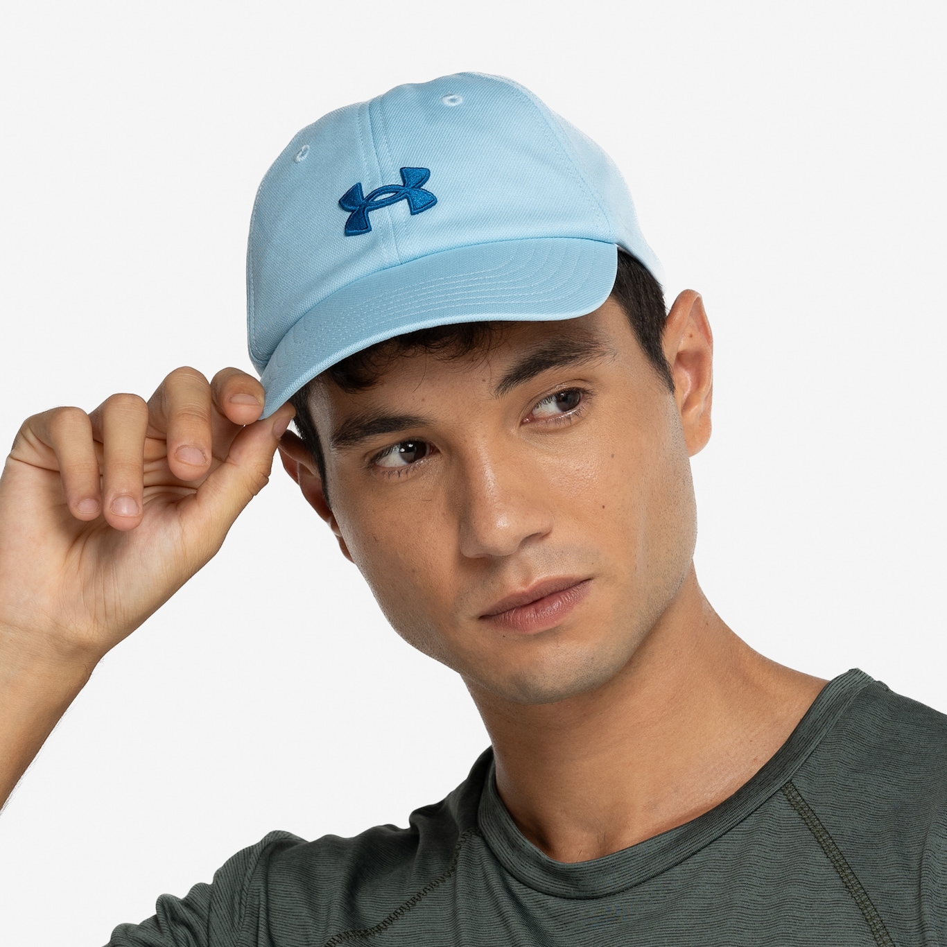 Boné Aba Curva Under Armour Strapback Blitzing Feminino - Foto 4