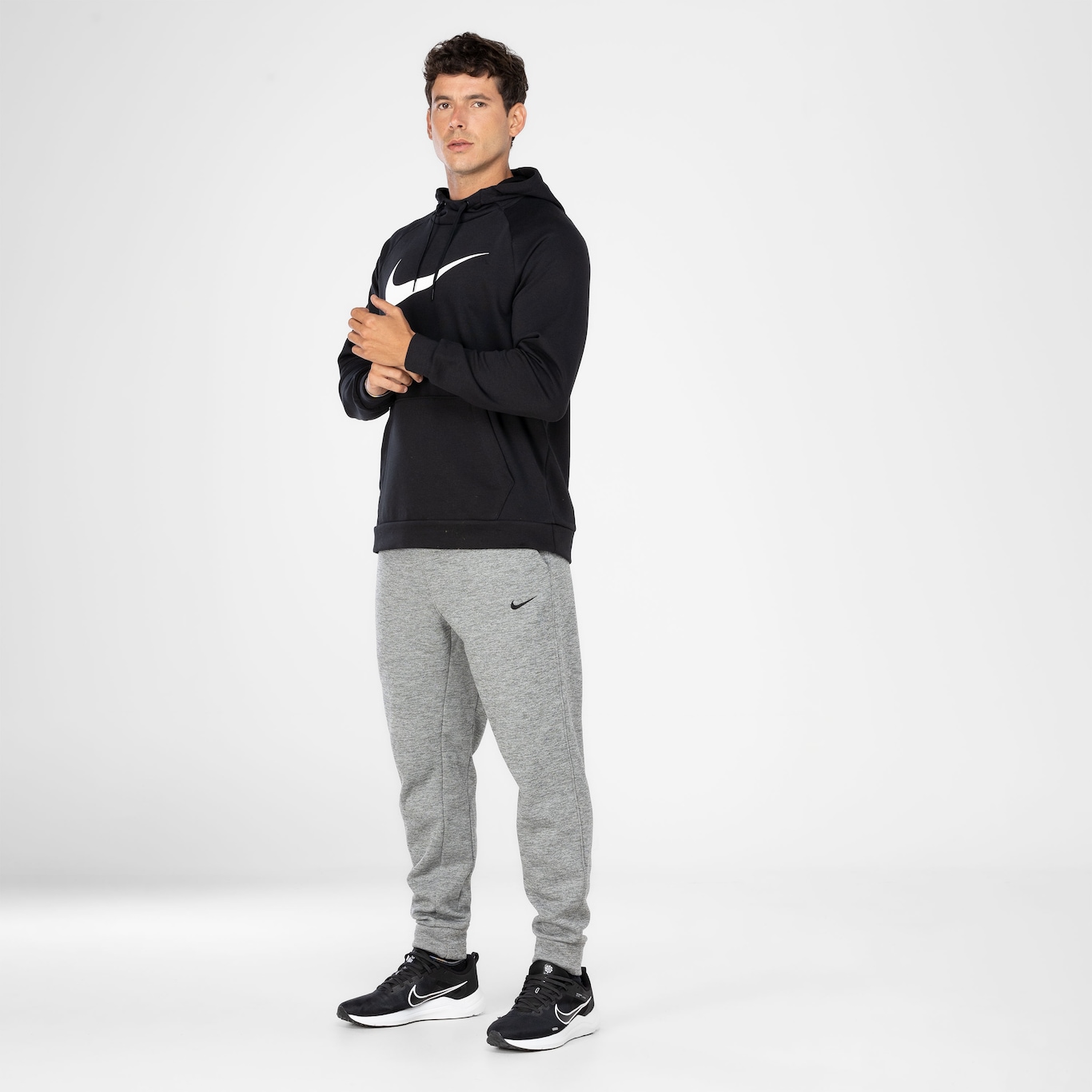 Blusão Masculino Nike Dri-Fit com Capuz Hoodie Swoosh - Foto 4