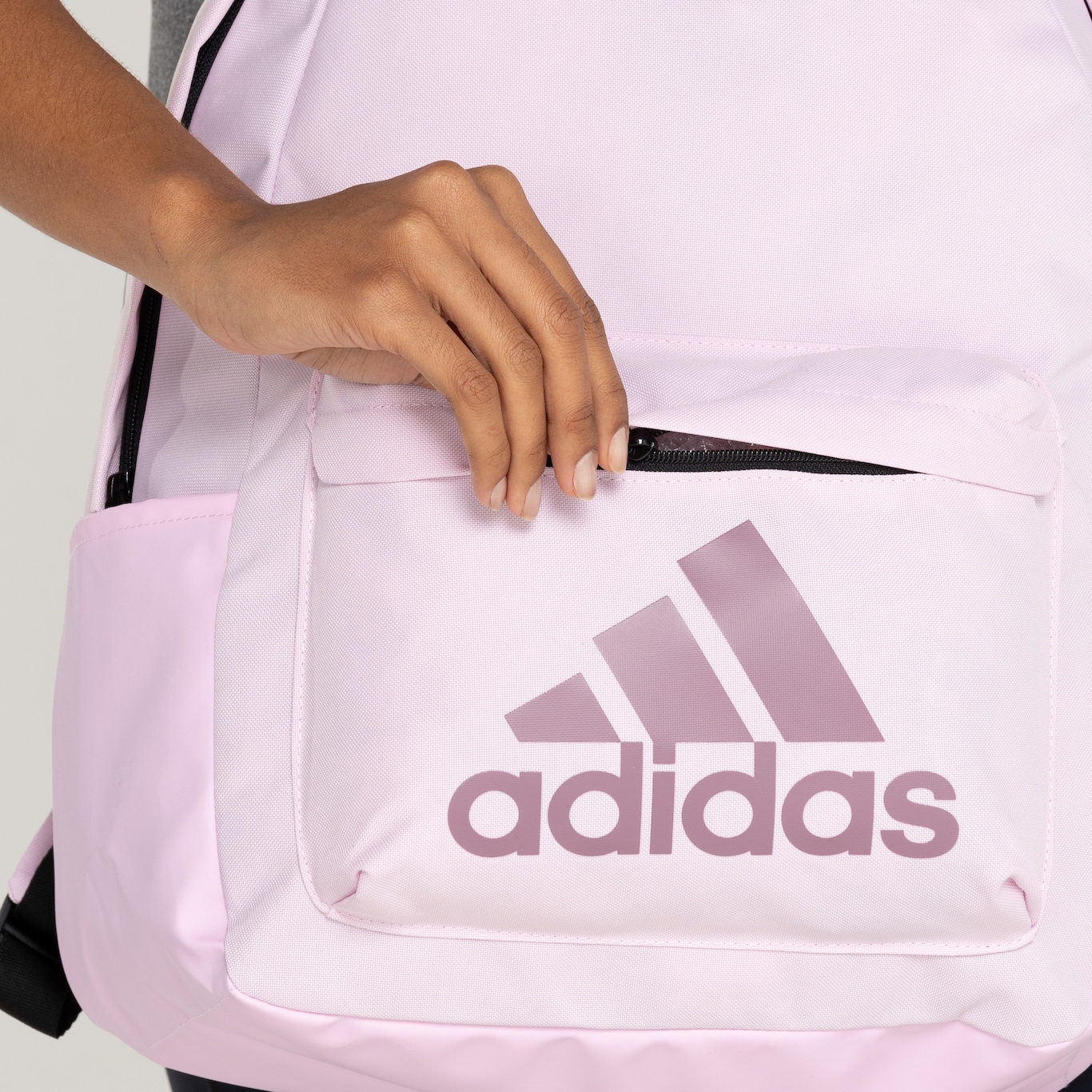 Mochila adidas Clássica - Foto 4