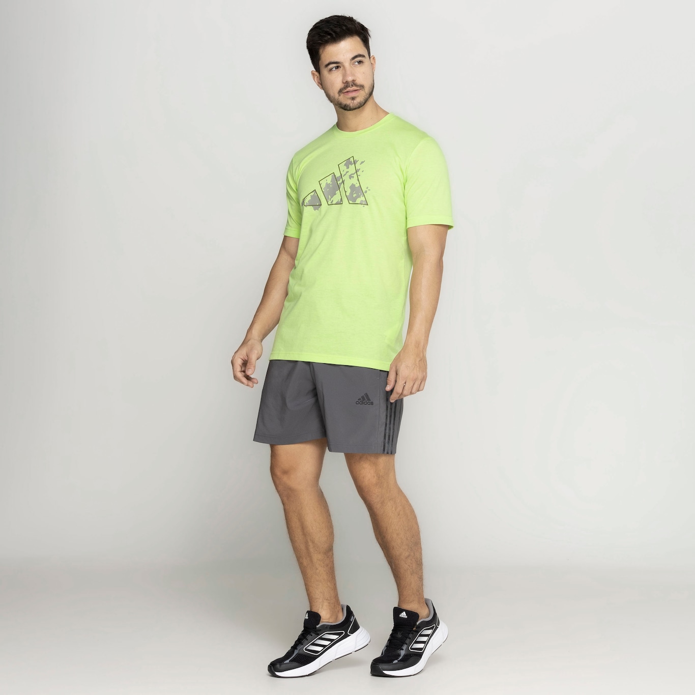 Camiseta Masculina adidas Logo Gráfica - Foto 6