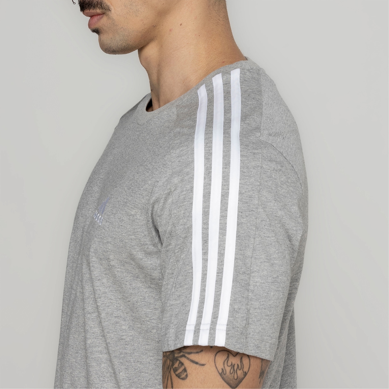 Camiseta Masculina adidas Manga Curta 3 Stripes - Foto 6