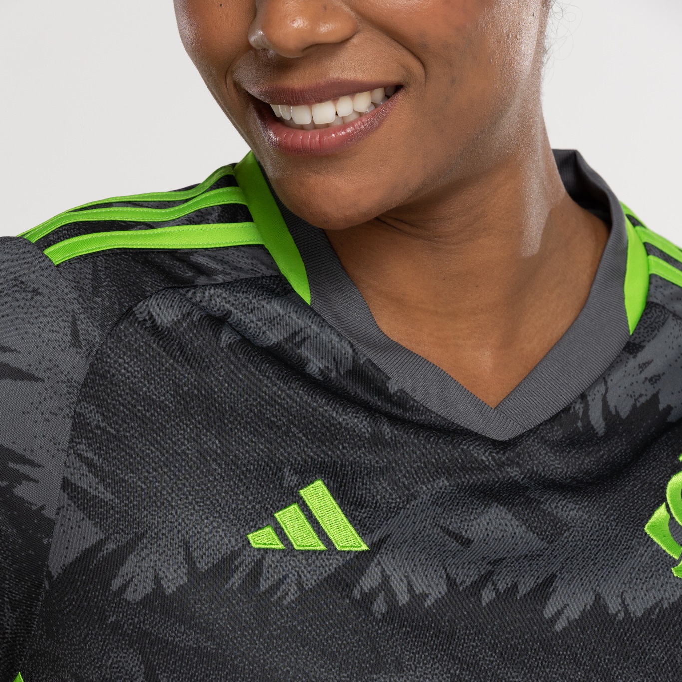 Camisa Internacional III 22/23 s/nº Torcedor Adidas Feminina