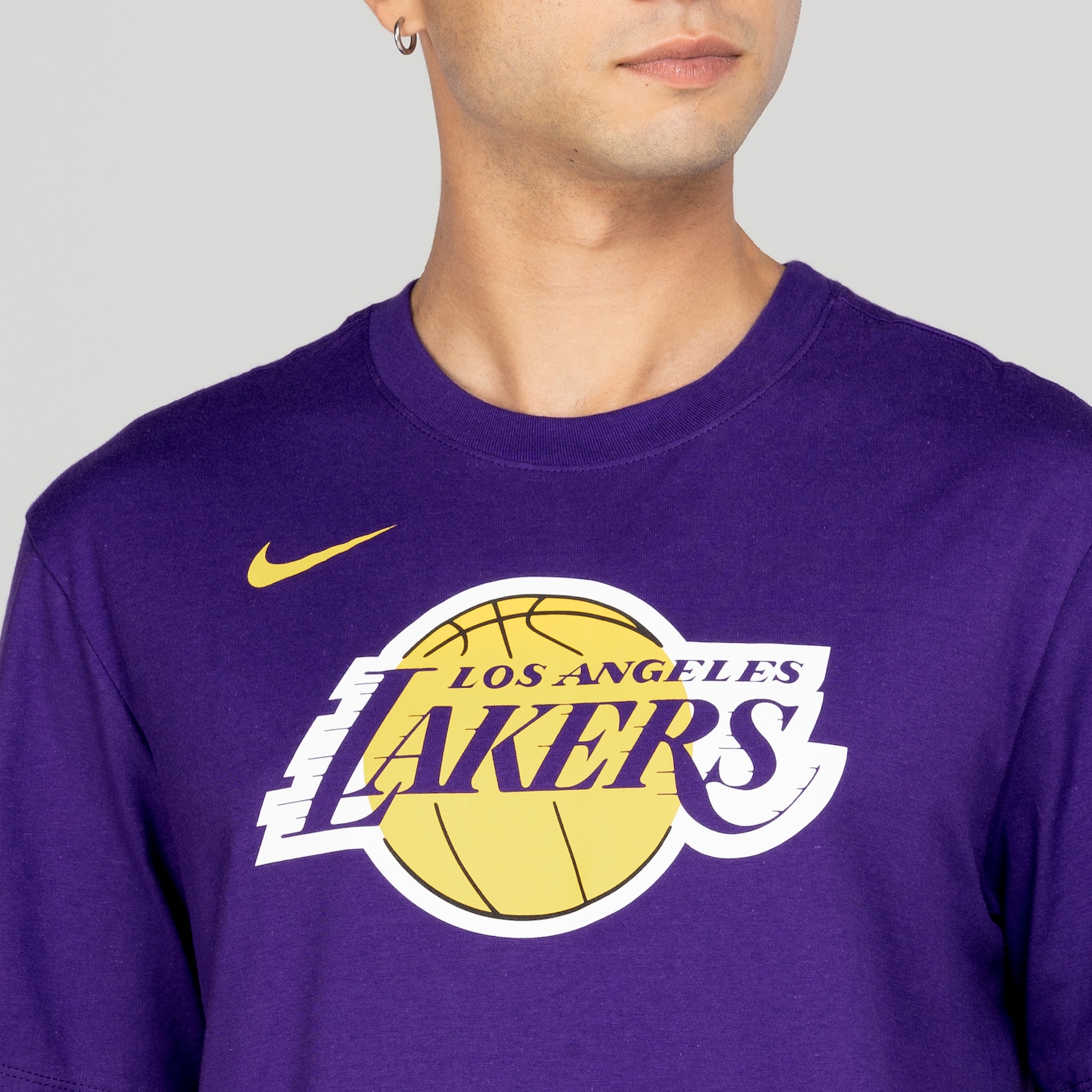 Camiseta Los Angeles Lakers NBA Masculina Nike Manga Curta Logo1 Ss Tee - Foto 6