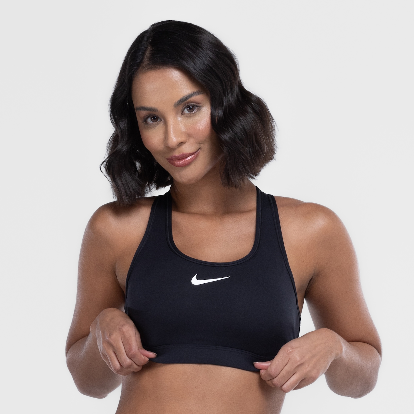 Top Fitness com Bojo Nike Média Sustentação Swoosh Sport - Foto 6