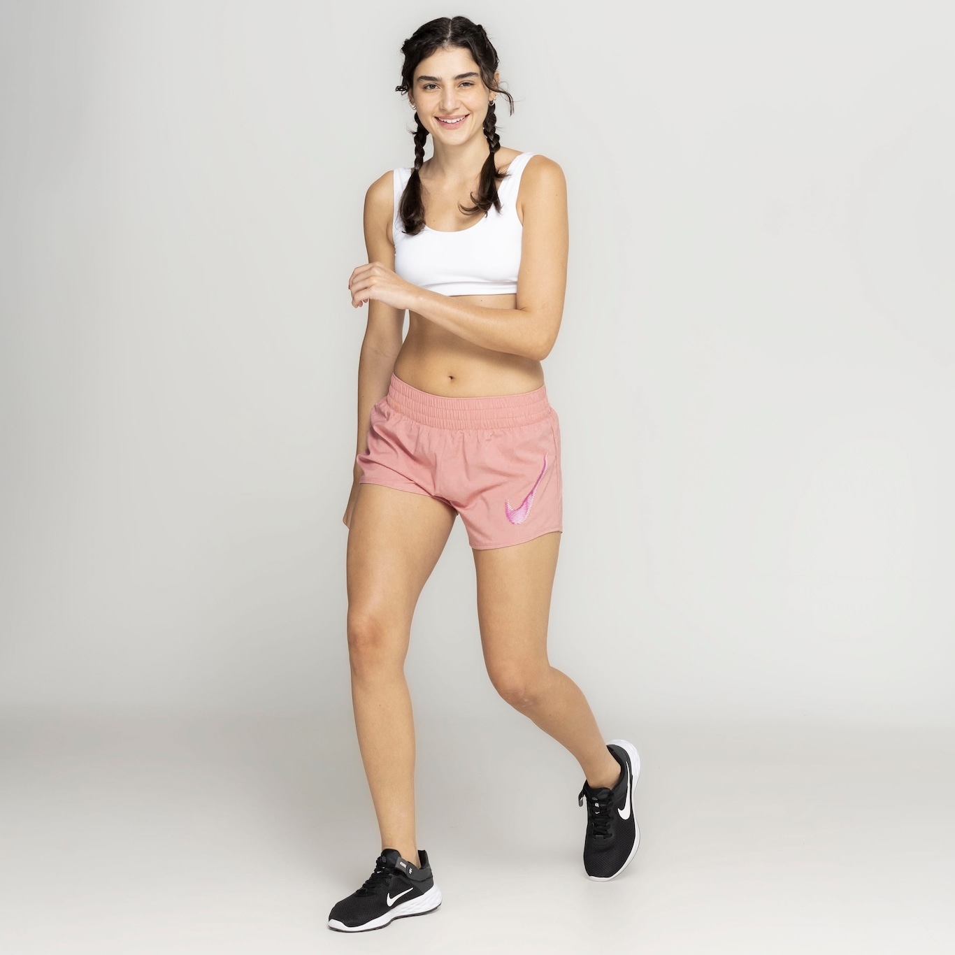 Short Feminino Nike Dri-Fit One Swoosh HBR - Foto 4