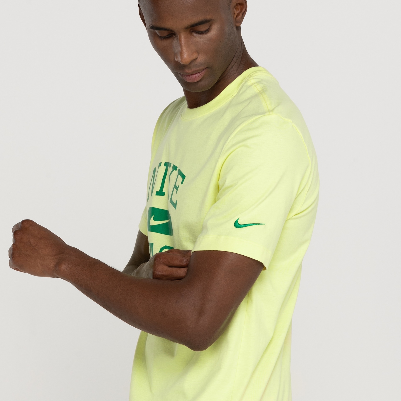 Camiseta Masculina Nike Manga Curta Sportswear Country - Foto 5