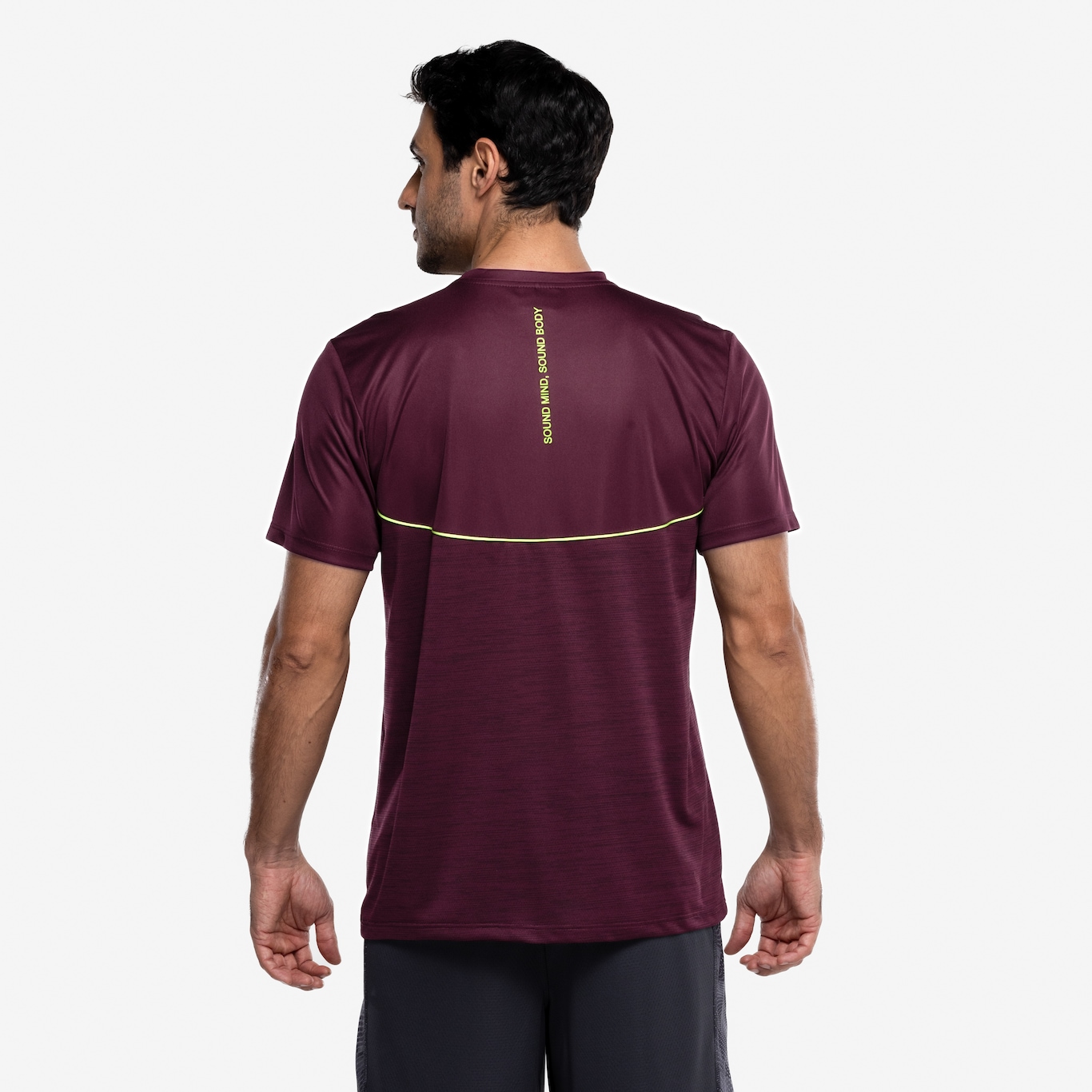 Camiseta Masculina ASICS Manga Curta Leve Mesh Anti Odor - Foto 3