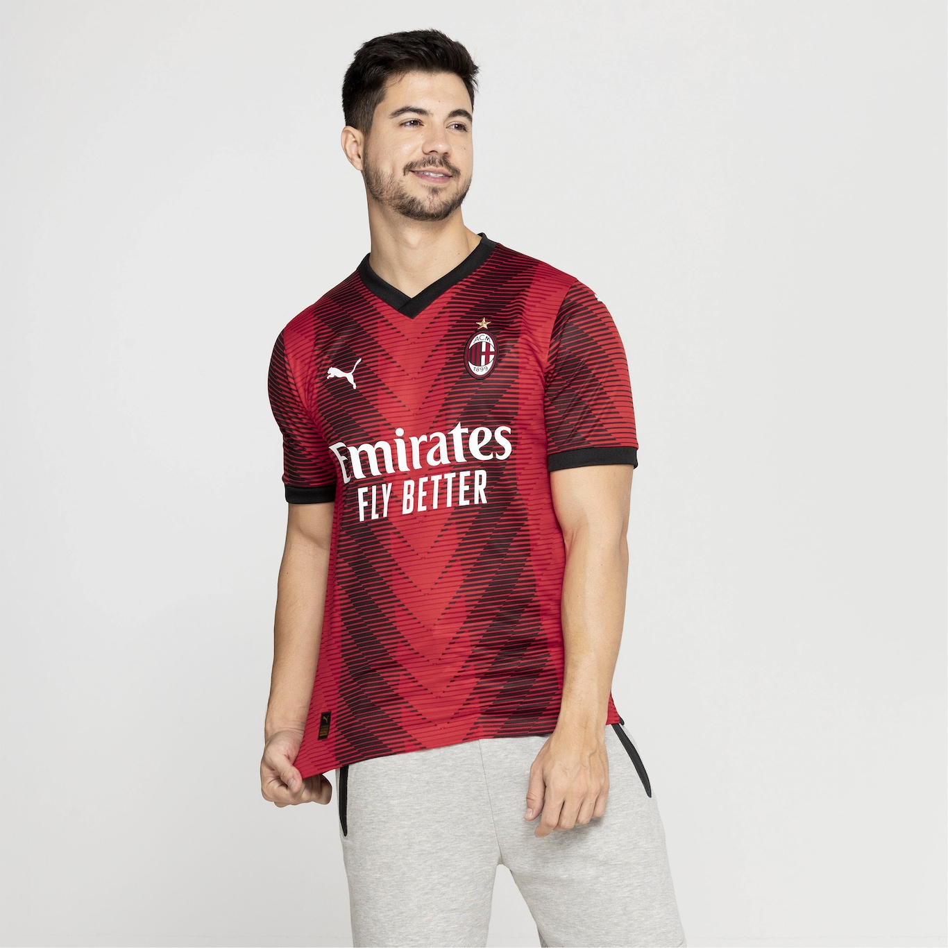 CAMISA AC MILAN HOME 22/23 TORCEDOR-PUMA-MASCULINA-PRETA/VERMELHO