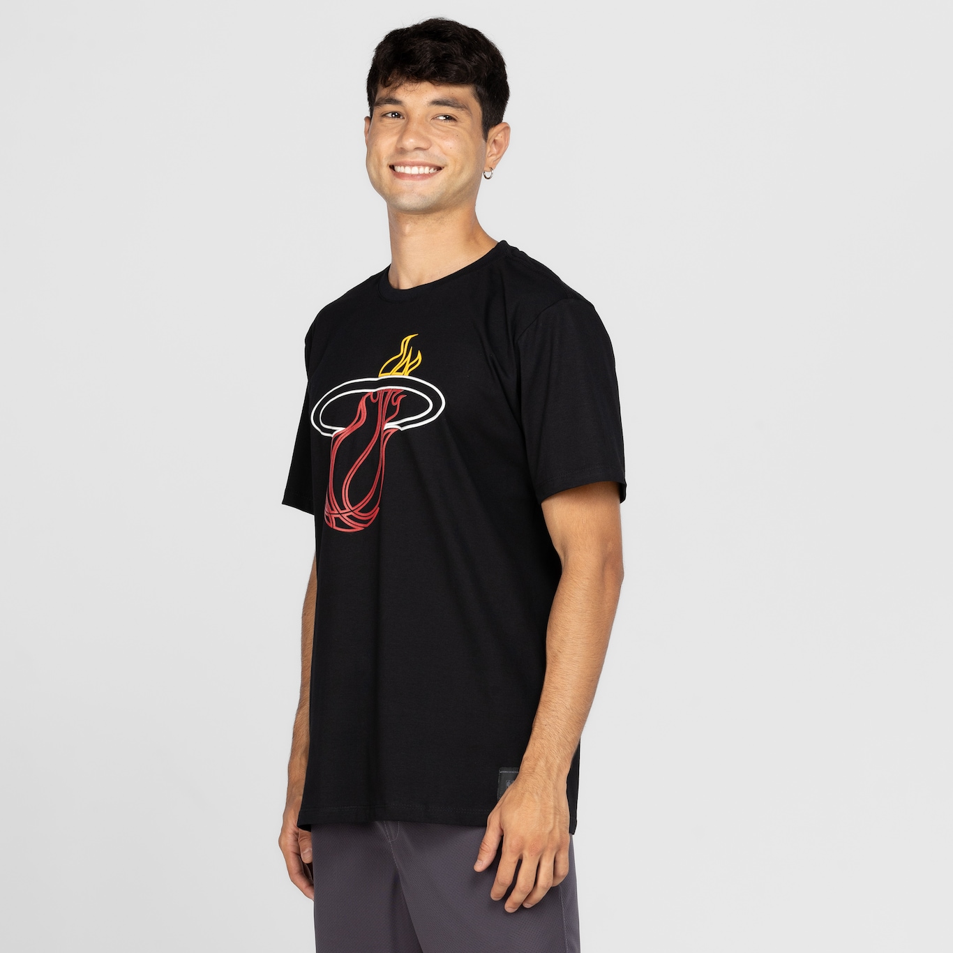 Camiseta Miami Heat Masculina NBA Logo Singn - Foto 5