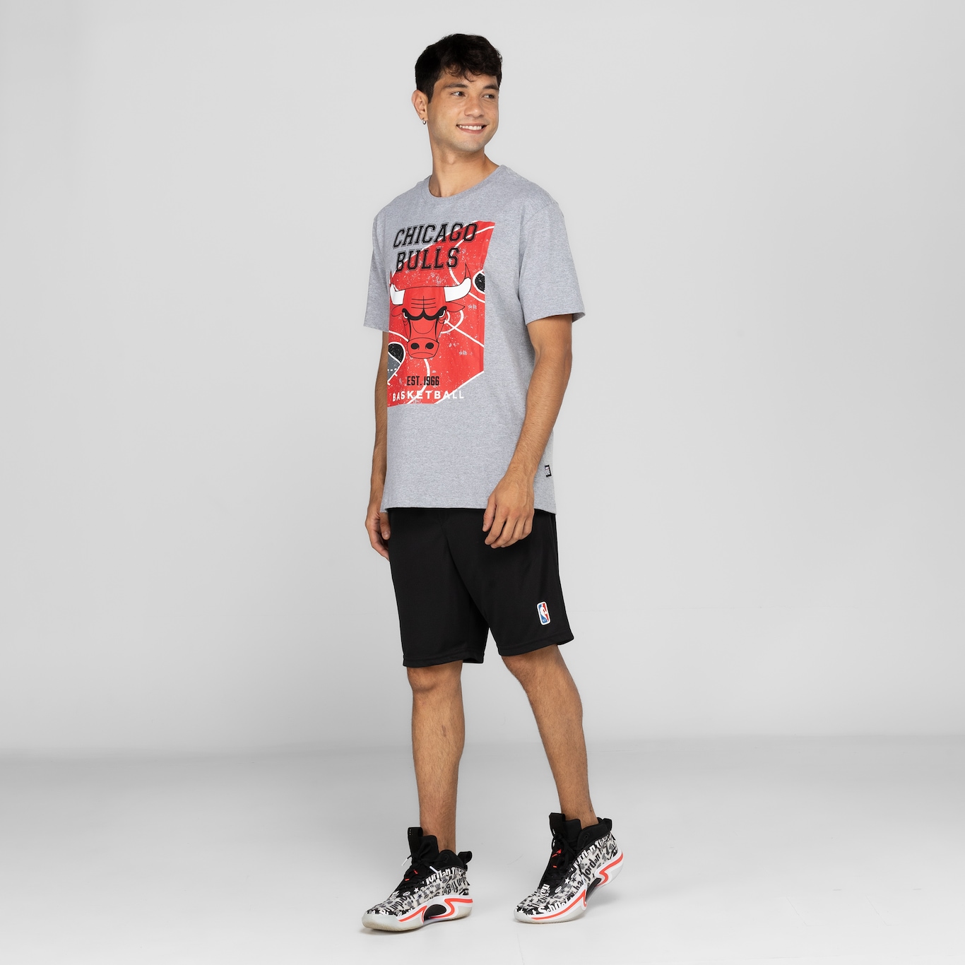 Camiseta Chicago Bulls Masculina NBA Manga Curta Backcourt - Foto 4