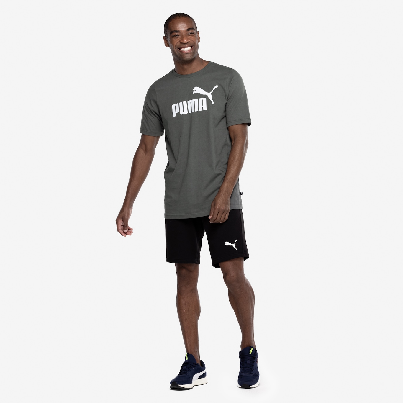 Camiseta Puma Masculina Manga Curta Essentials Logo Tee - Foto 4