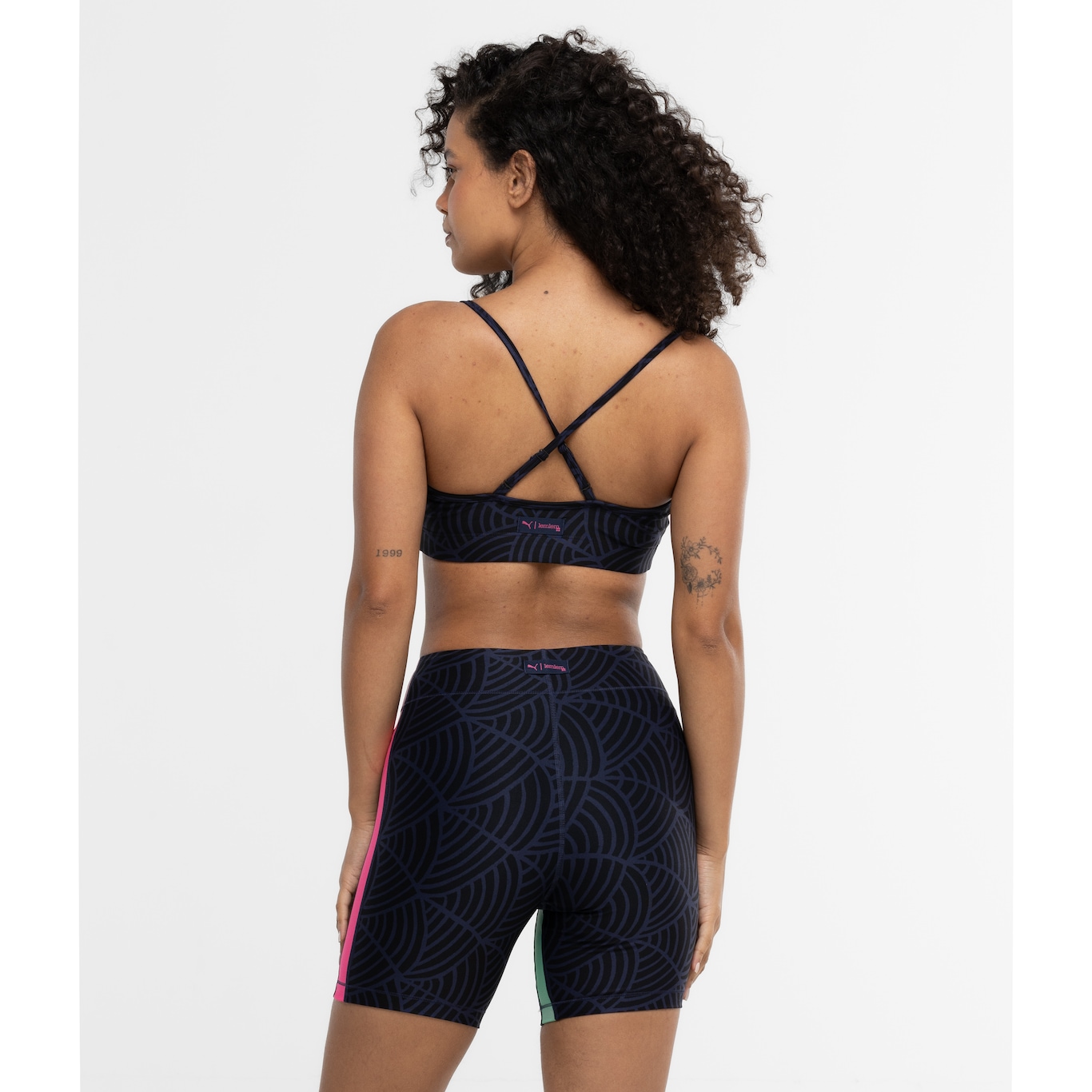 Top Fitness com Bojo Puma Baixa Sustentação Lemlem Low Impact BRA - Adulto - Foto 3