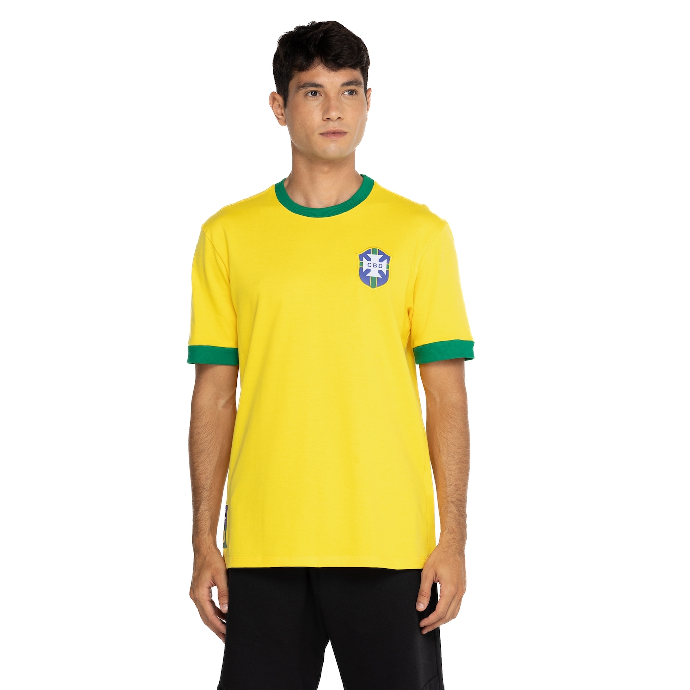 Camiseta CBF Masculina Retrô 70 - Video 1