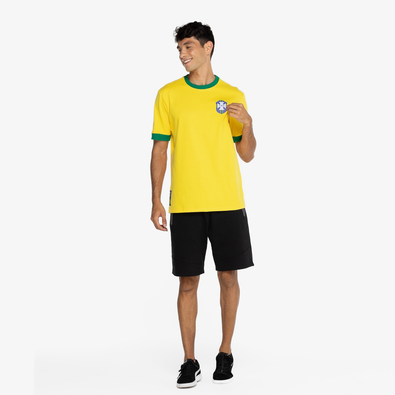 Camiseta CBF Masculina Retrô 70 - Foto 4