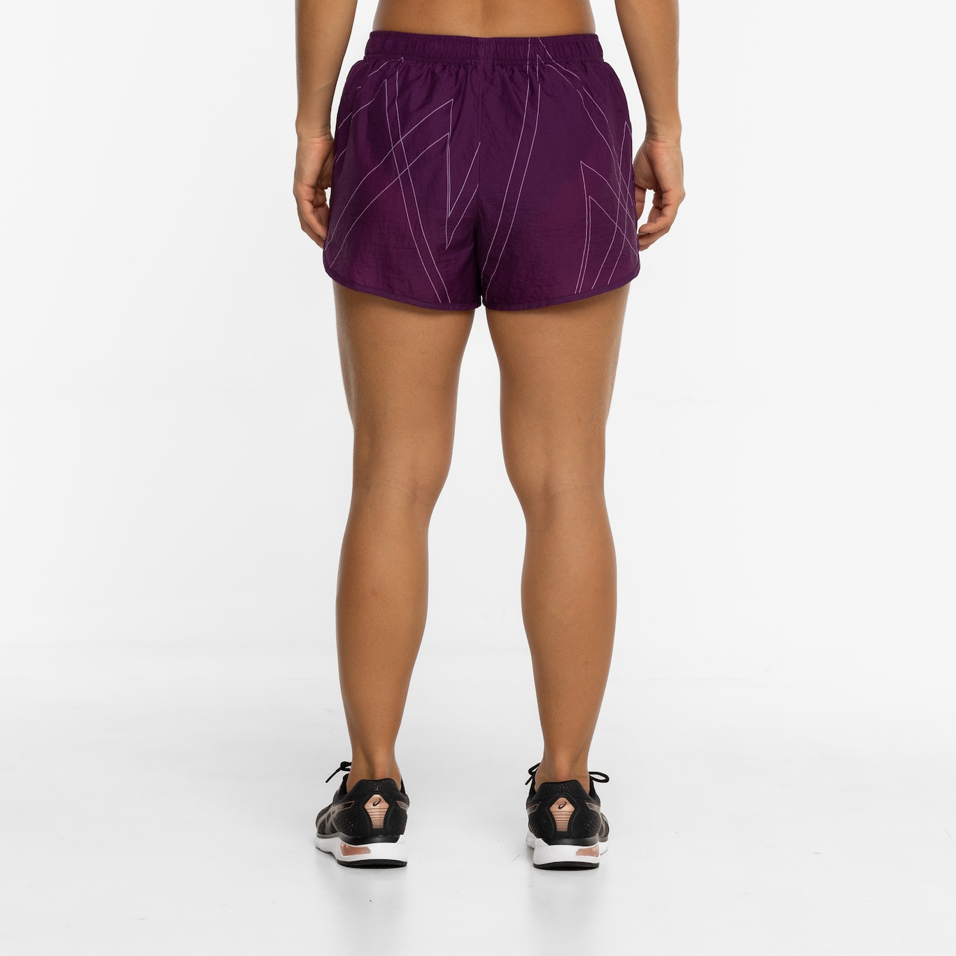 Short Feminino ASICS Sakai Estampa Linhas - Foto 3