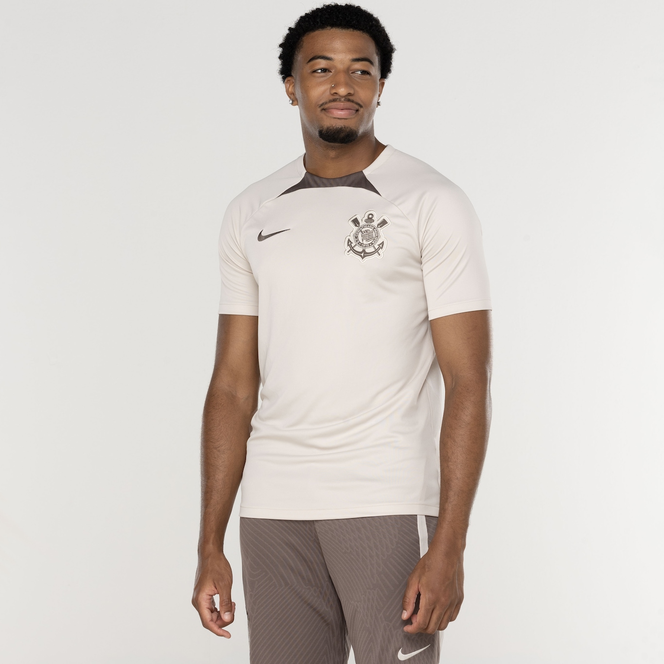 Camisa do Corinthians Nike Masculina Treino Torcedor - Foto 4