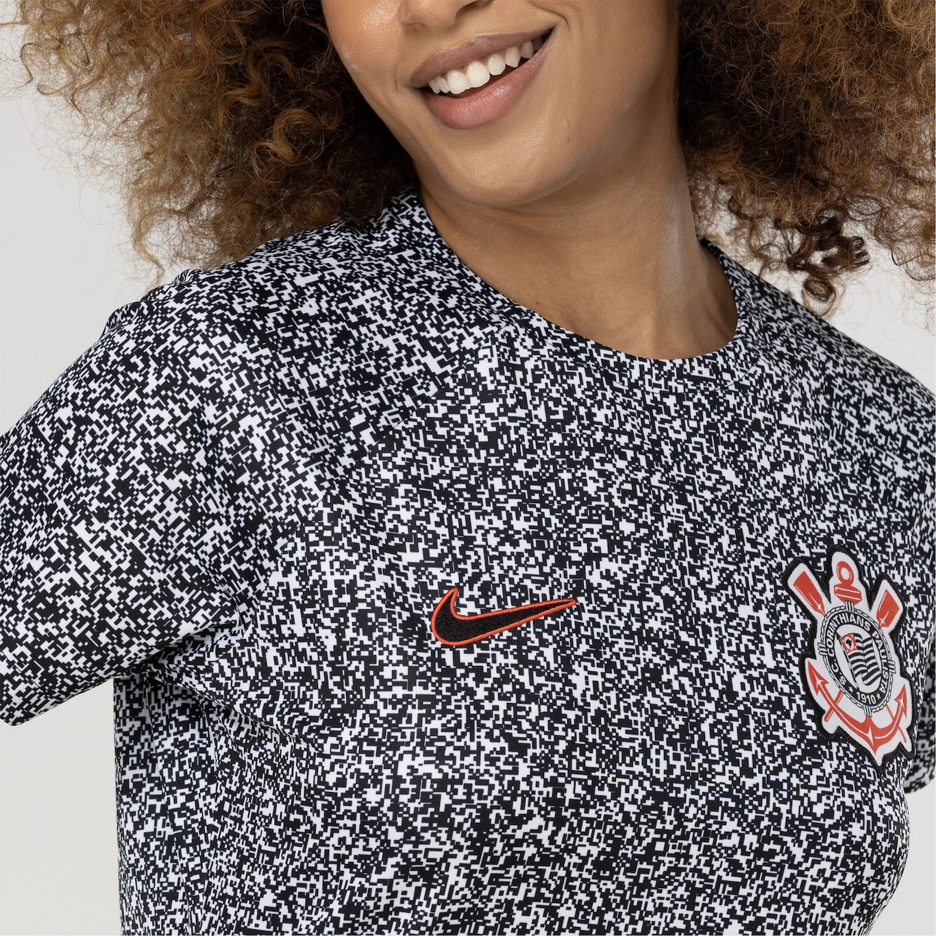 Camisa do Corinthians Nike Feminina Pré-Jogo Torcedora - Foto 6