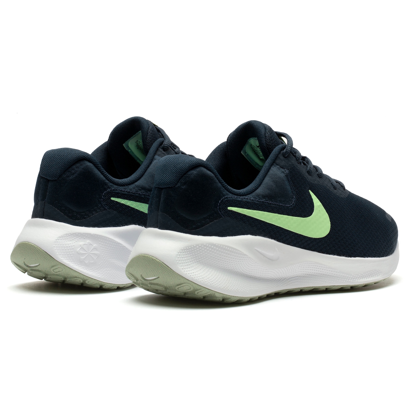 Tênis Nike Revolution 7 - Masculino - Foto 4