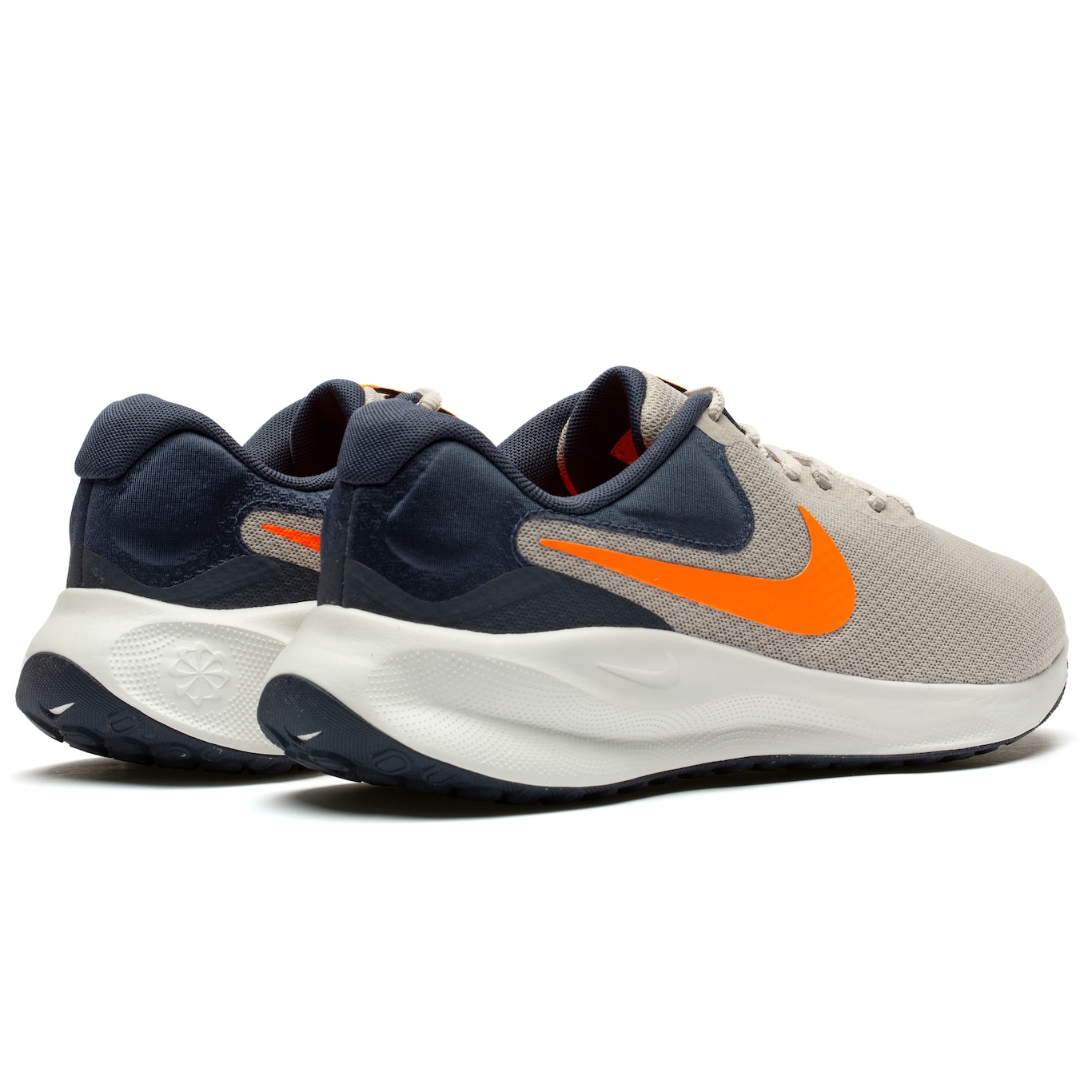 Tênis Nike Revolution 7 - Masculino - Foto 4