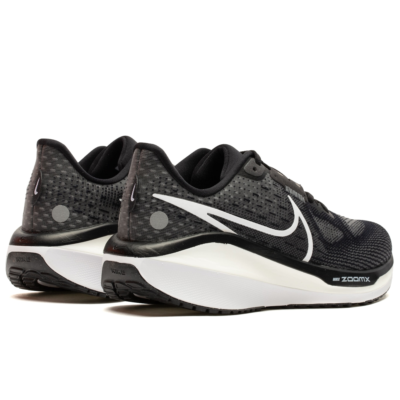 Tênis Nike Vomero 17 - Feminino - Foto 4