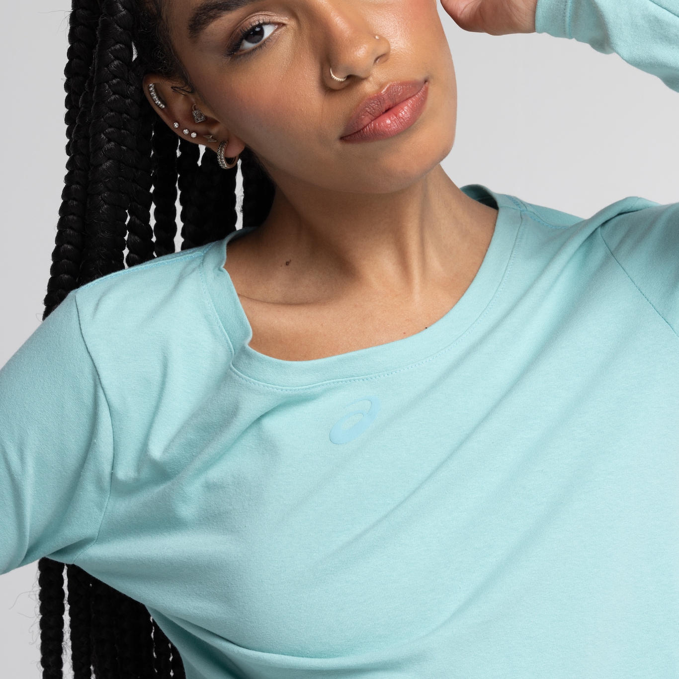 Blusa Cropped Feminina ASICS Manga Longa Cava Tradicional - Foto 6