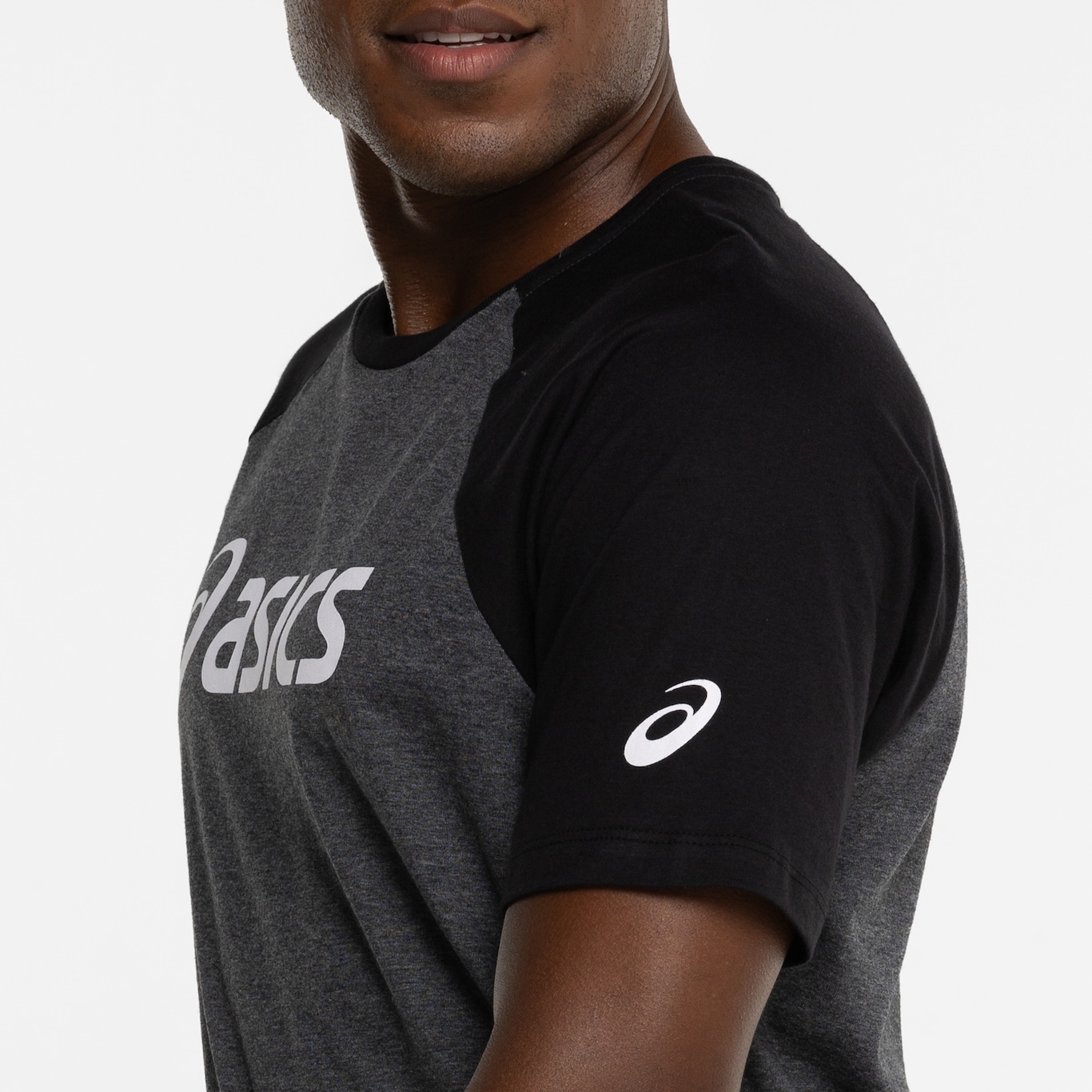 Camiseta Masculina ASICS Manga Curta Meia Malha Raglan - Foto 5