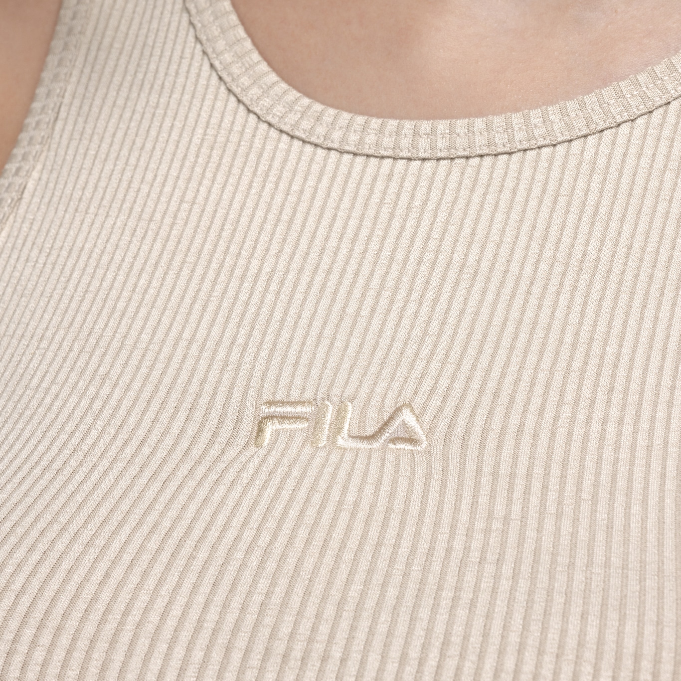 Camiseta Regata Feminina Fila Basic - Foto 4