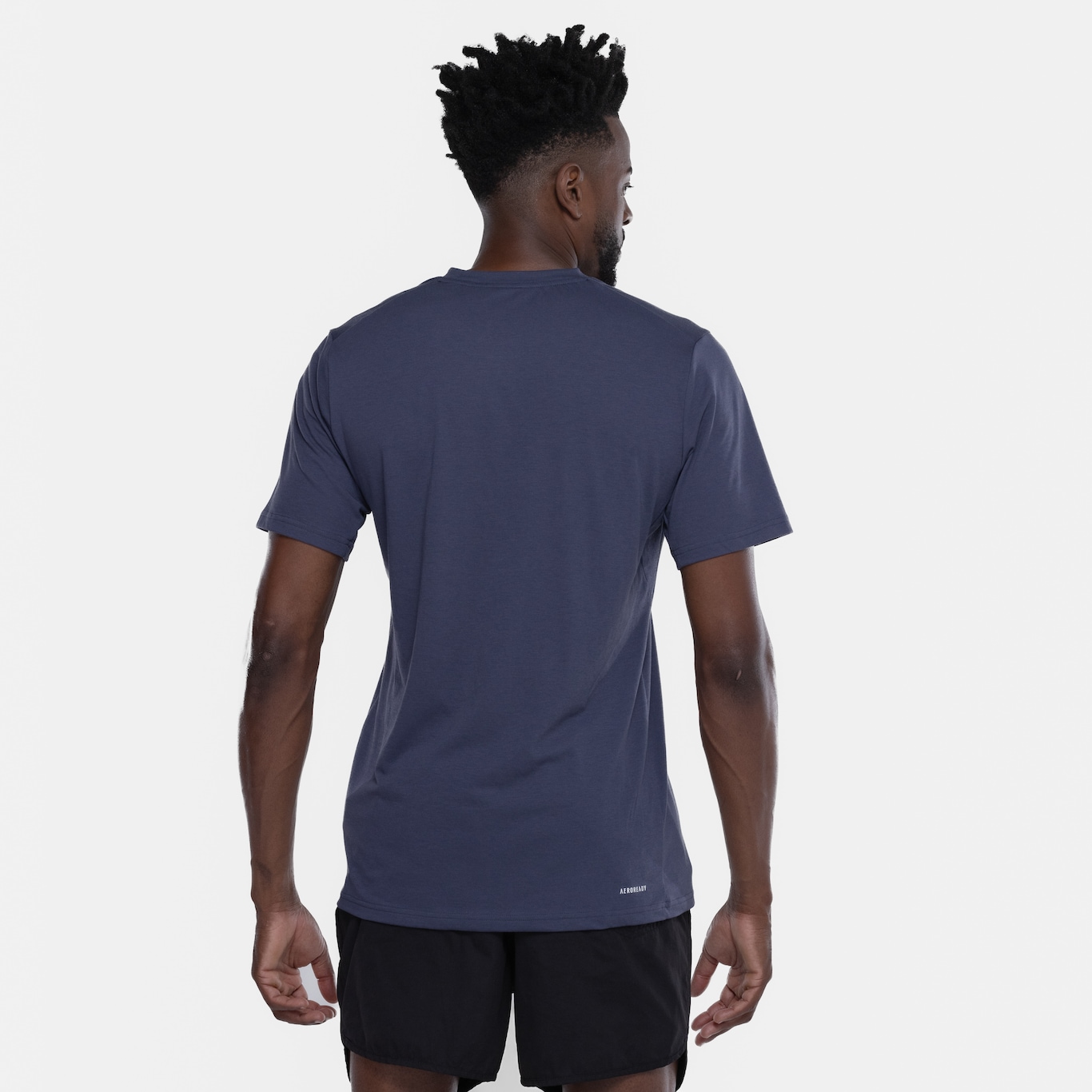 Camiseta adidas Essentials Logo - Masculina - Foto 3