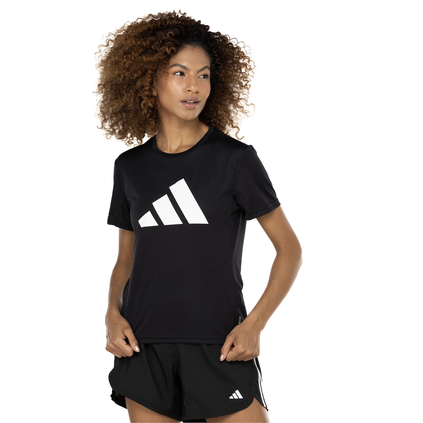 Camiseta Feminina adidas Manga Curta Run It - Video 1