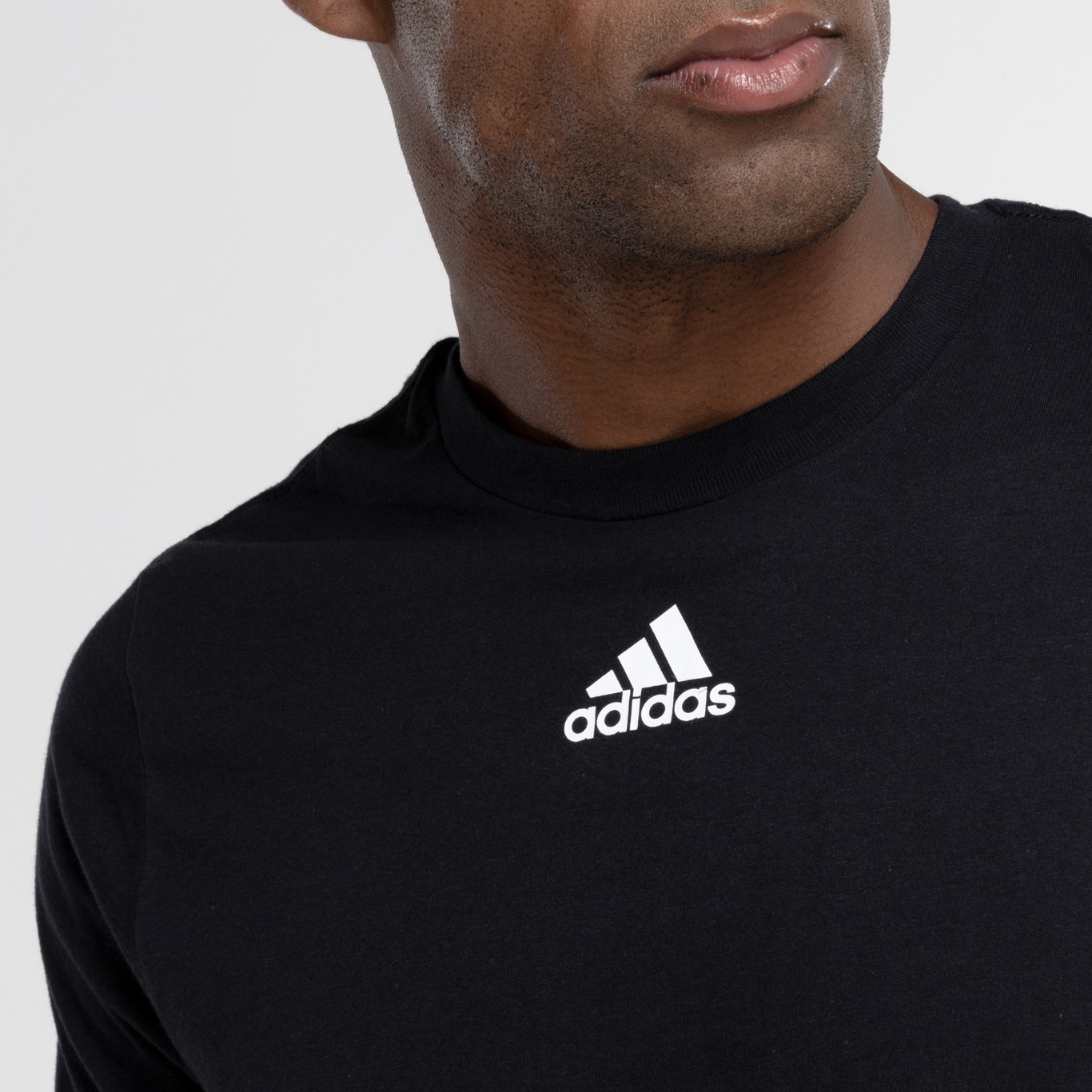 Camiseta Masculina adidas Manga Curta Small Logo - Foto 6