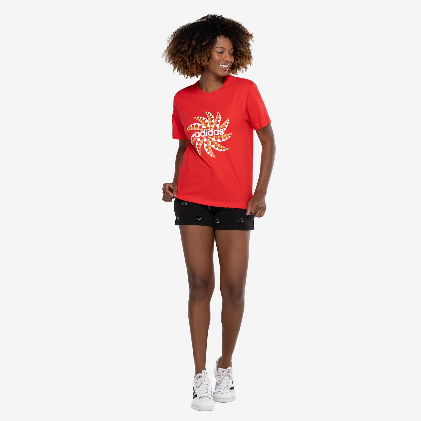 Camiseta Feminina adidas Farm Manga Curta GFX Tee - Foto 4