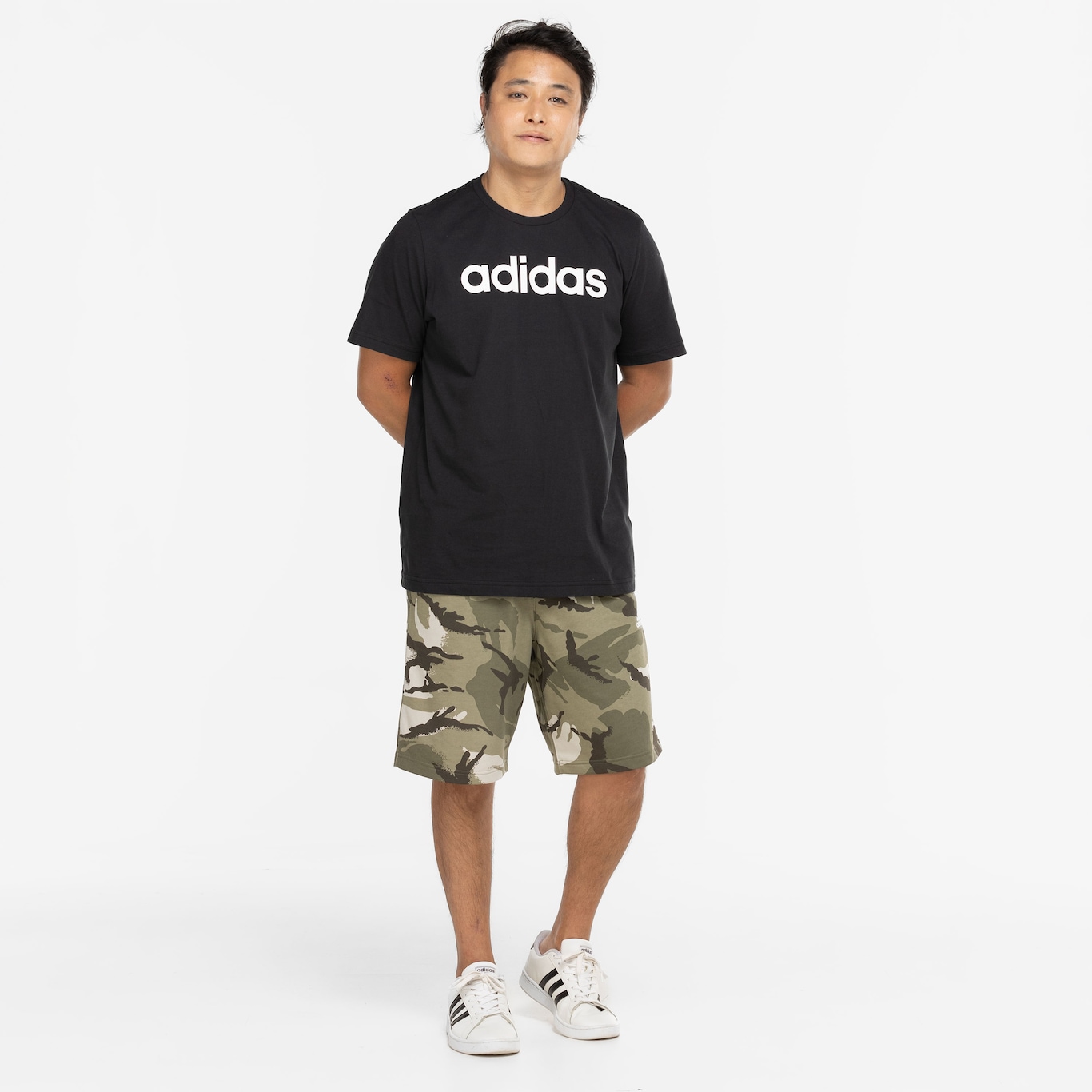 Camiseta Masculina adidas Manga Curta Logo Linear - Foto 4