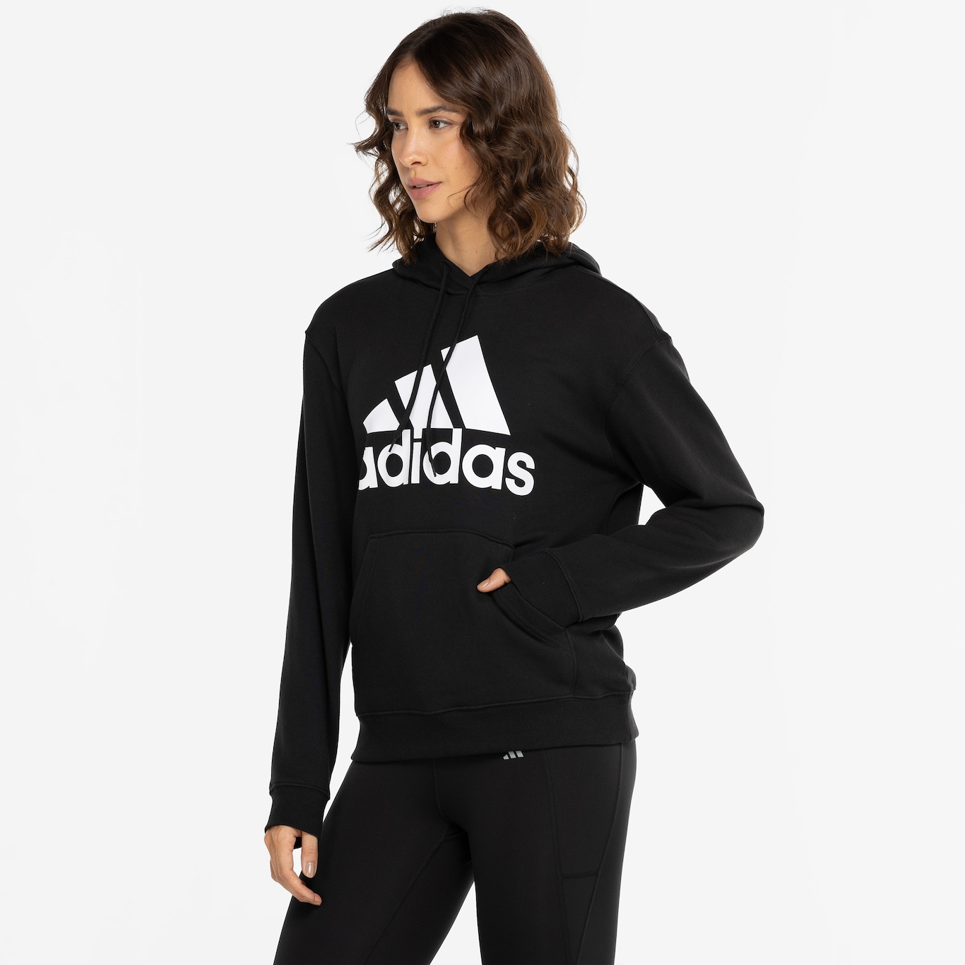 Blusa de Moletom Feminina adidas com Capuz Big Logo - Foto 5