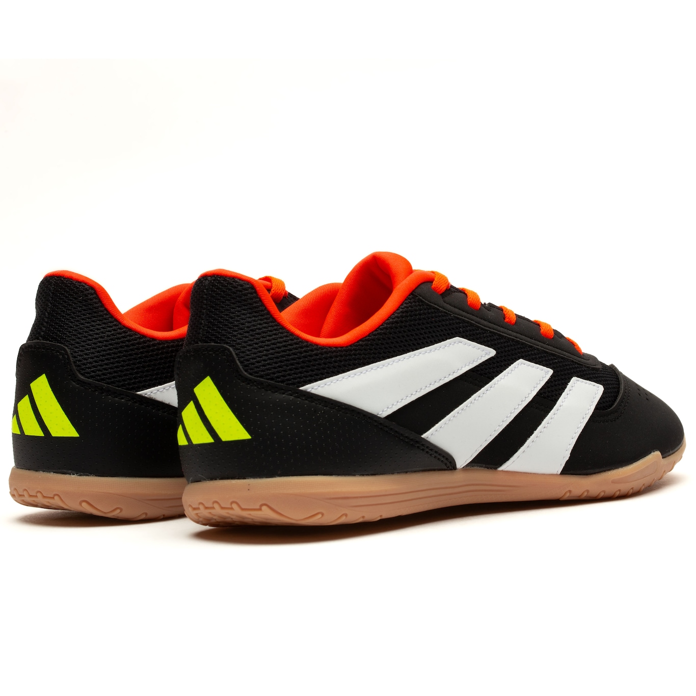 Chuteira Futsal adidas Predator 4 Club in Adulto - Foto 4