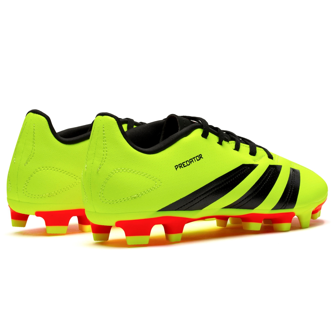 Chuteira de Campo adidas Predator Club Adulto - Foto 4